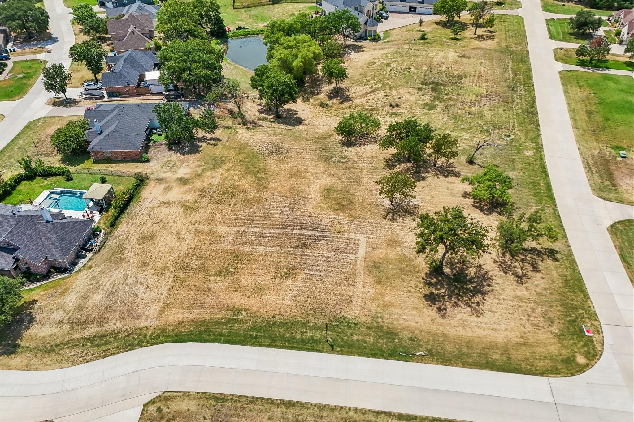 main property photo 5