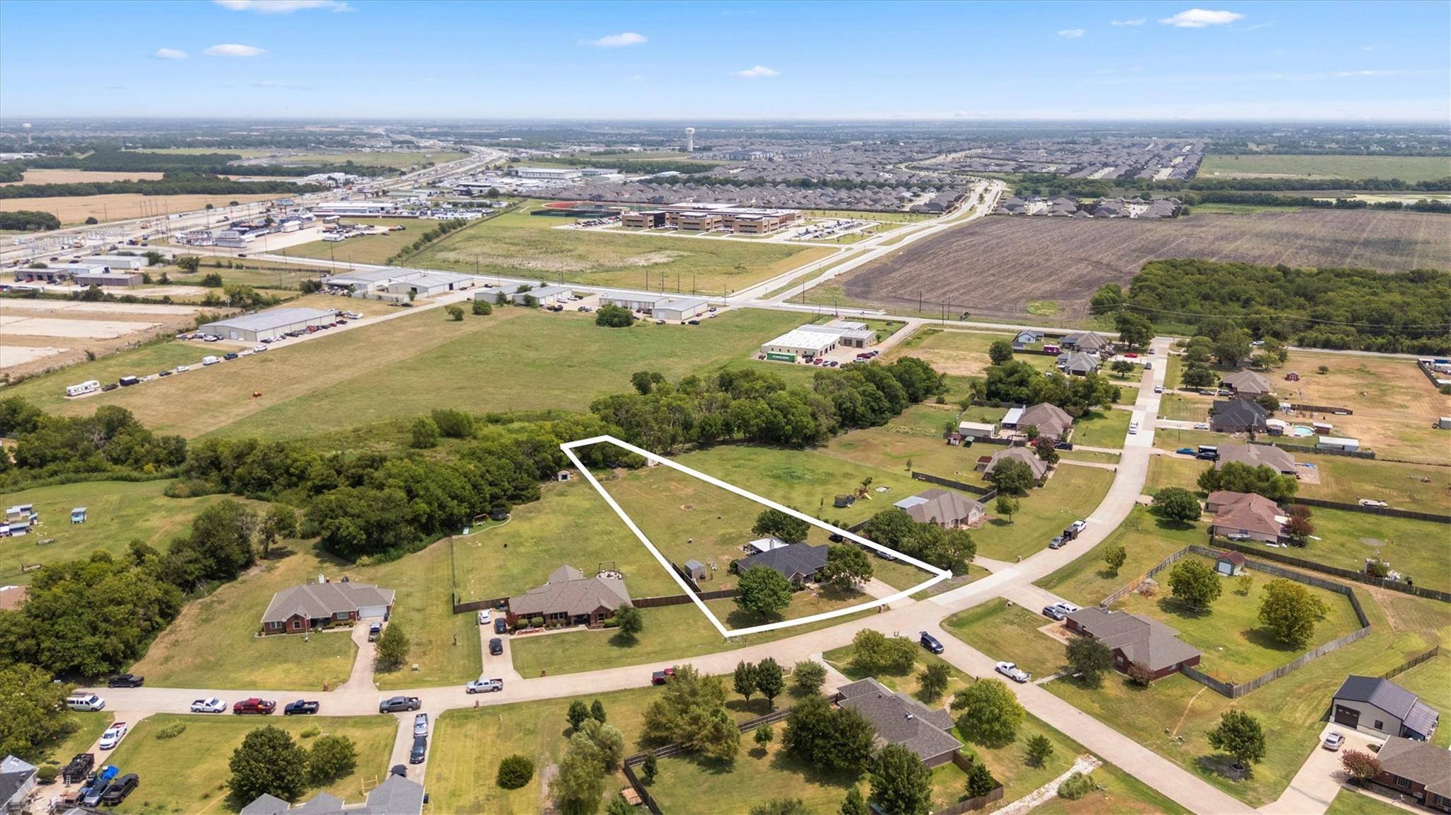 main property photo 34