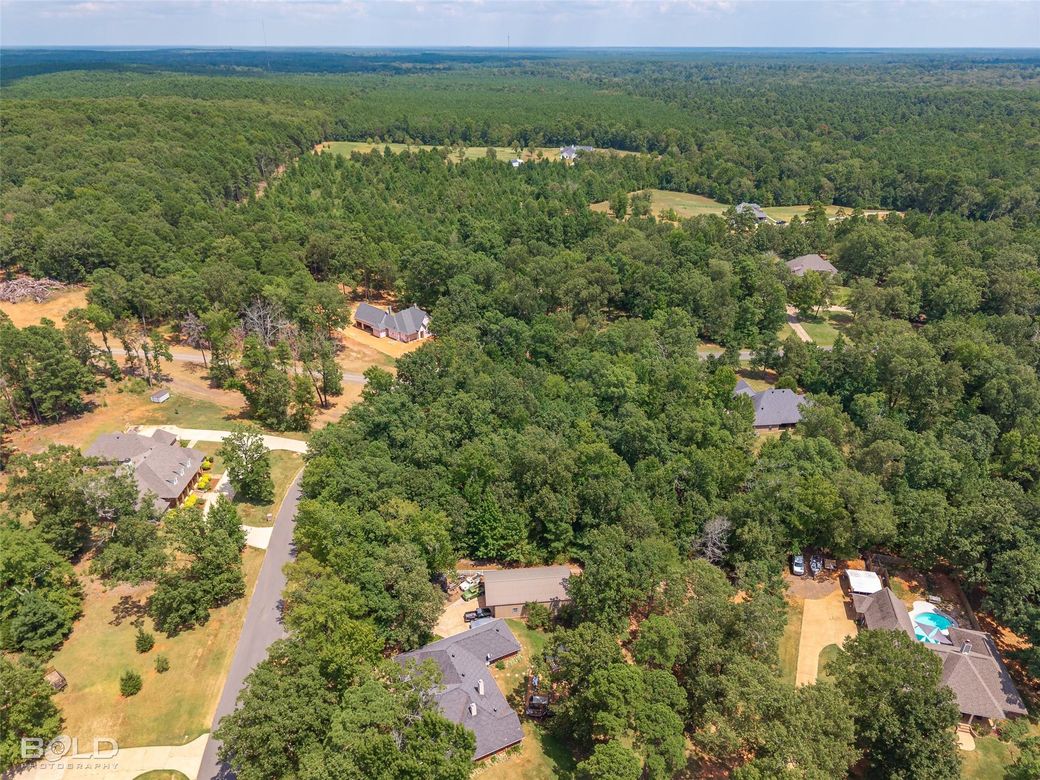 main property photo 11