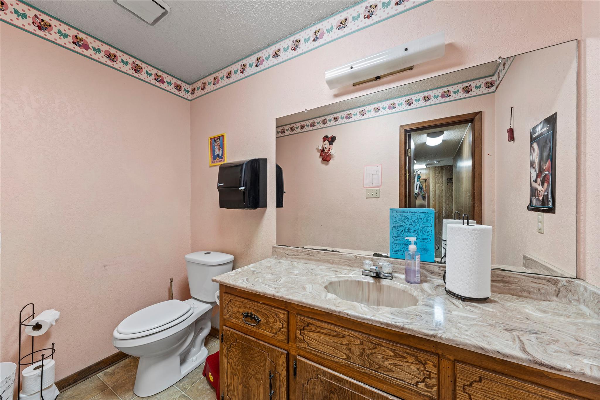 main property photo 8