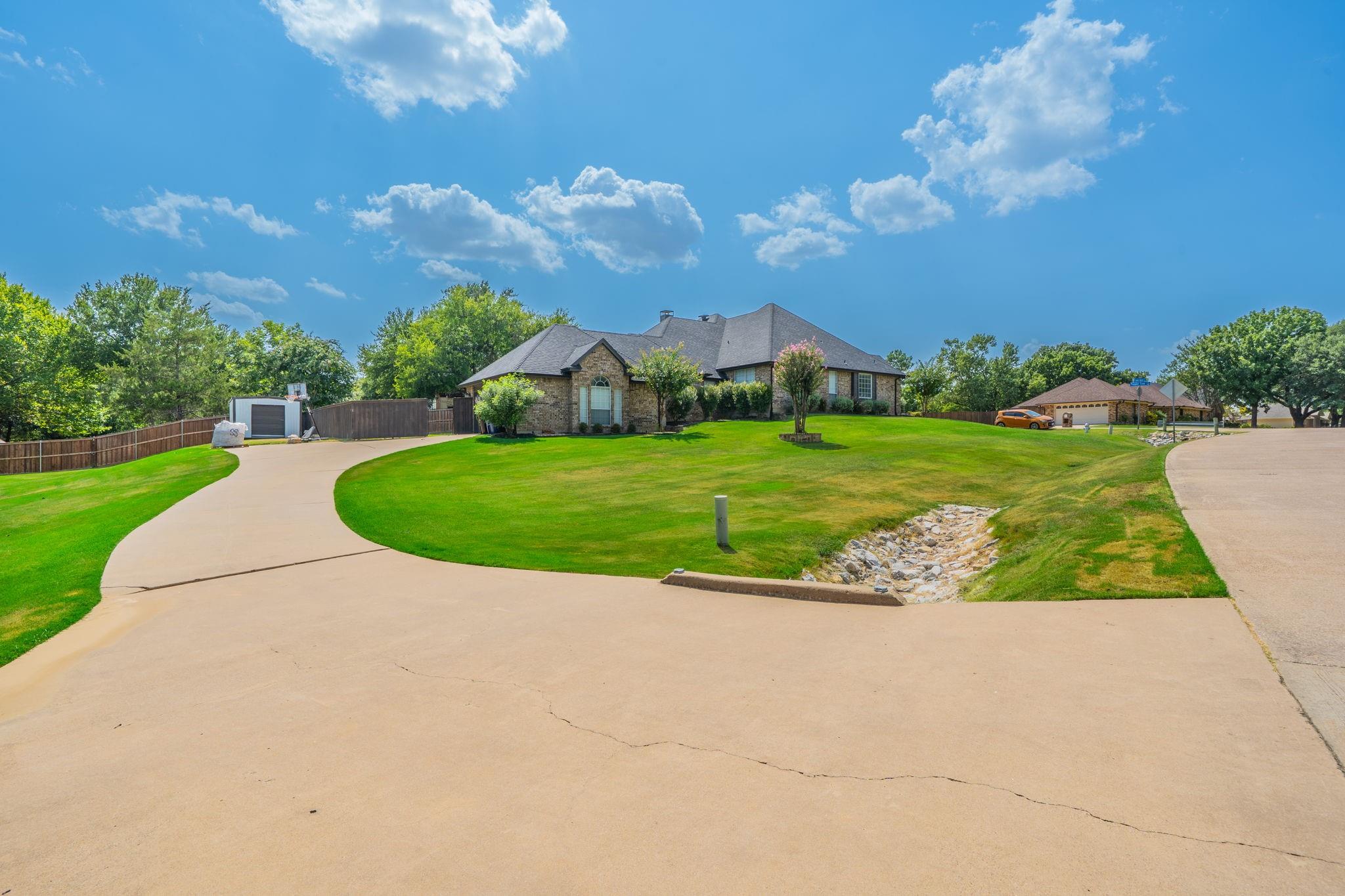 main property photo 39