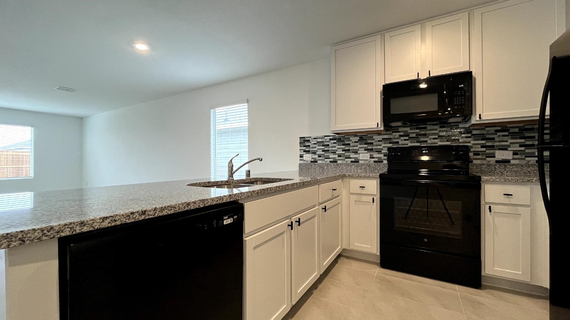 property viewer photo 3