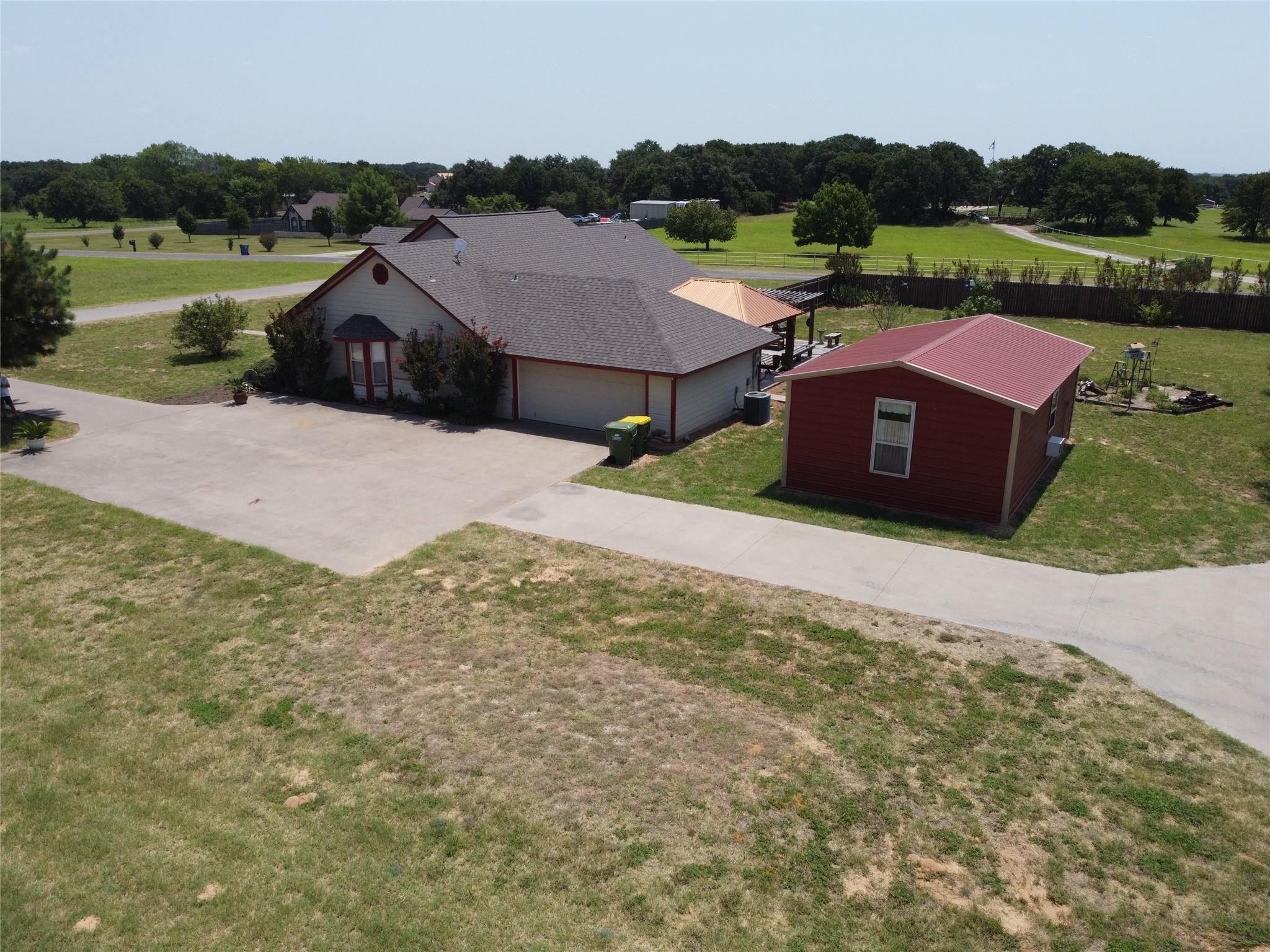 main property photo 34