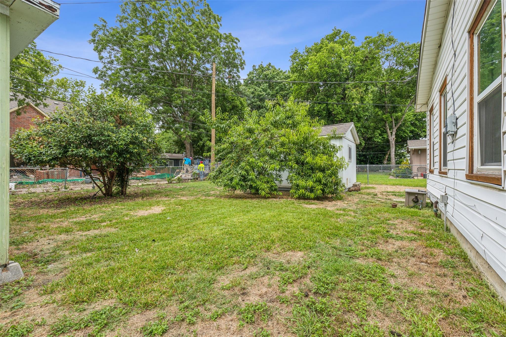 main property photo 24