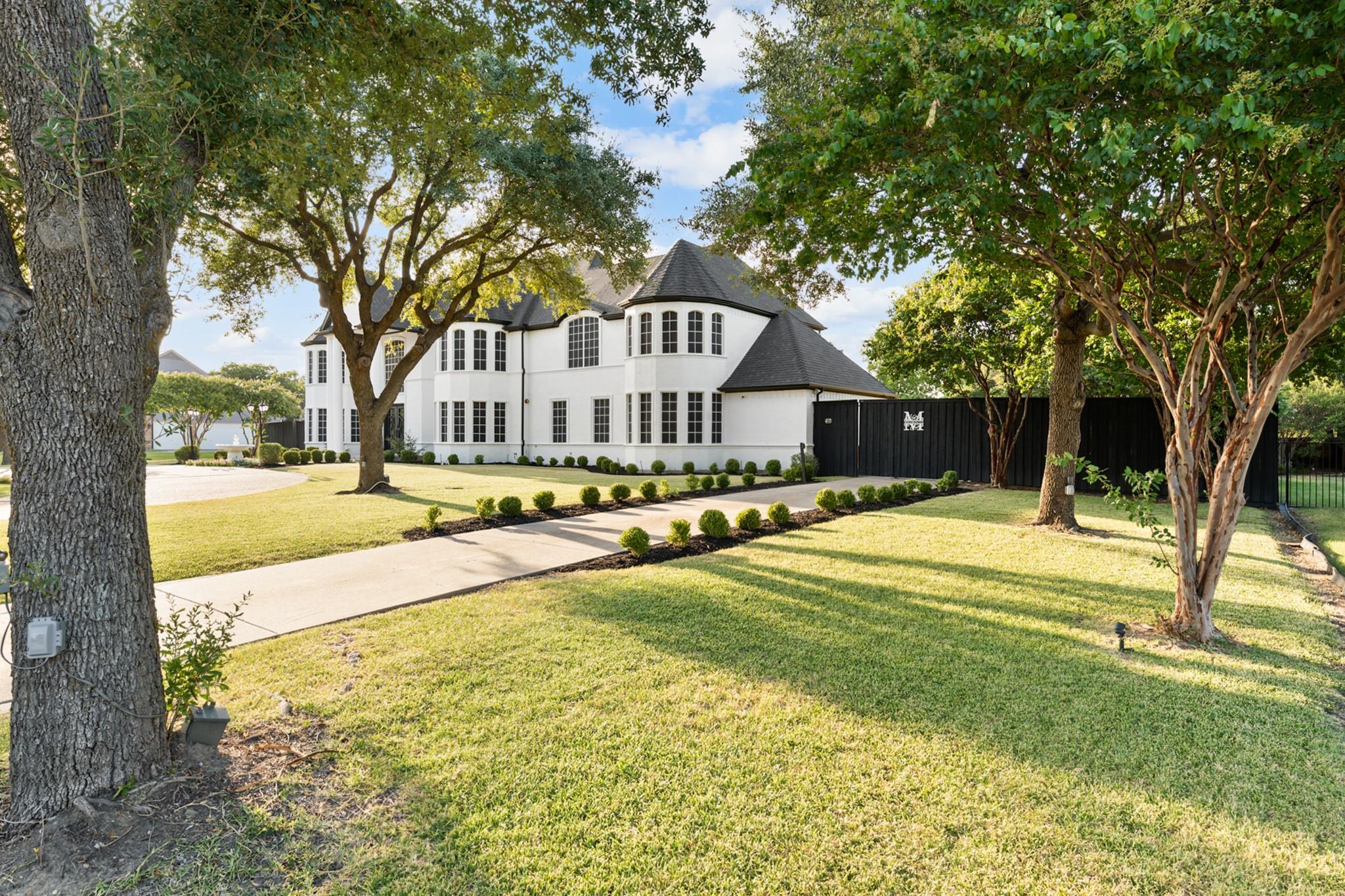 main property photo 35