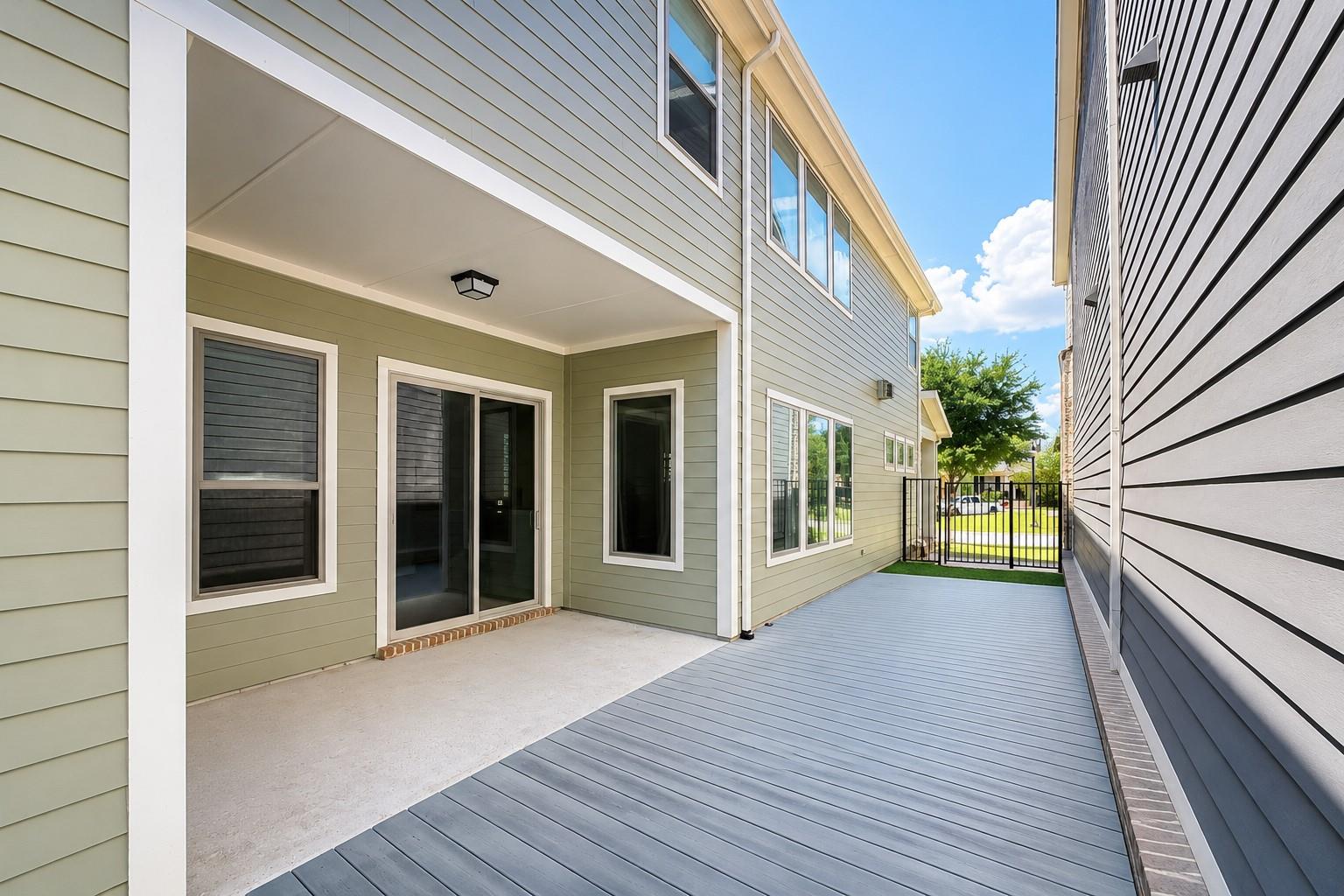 main property photo 15
