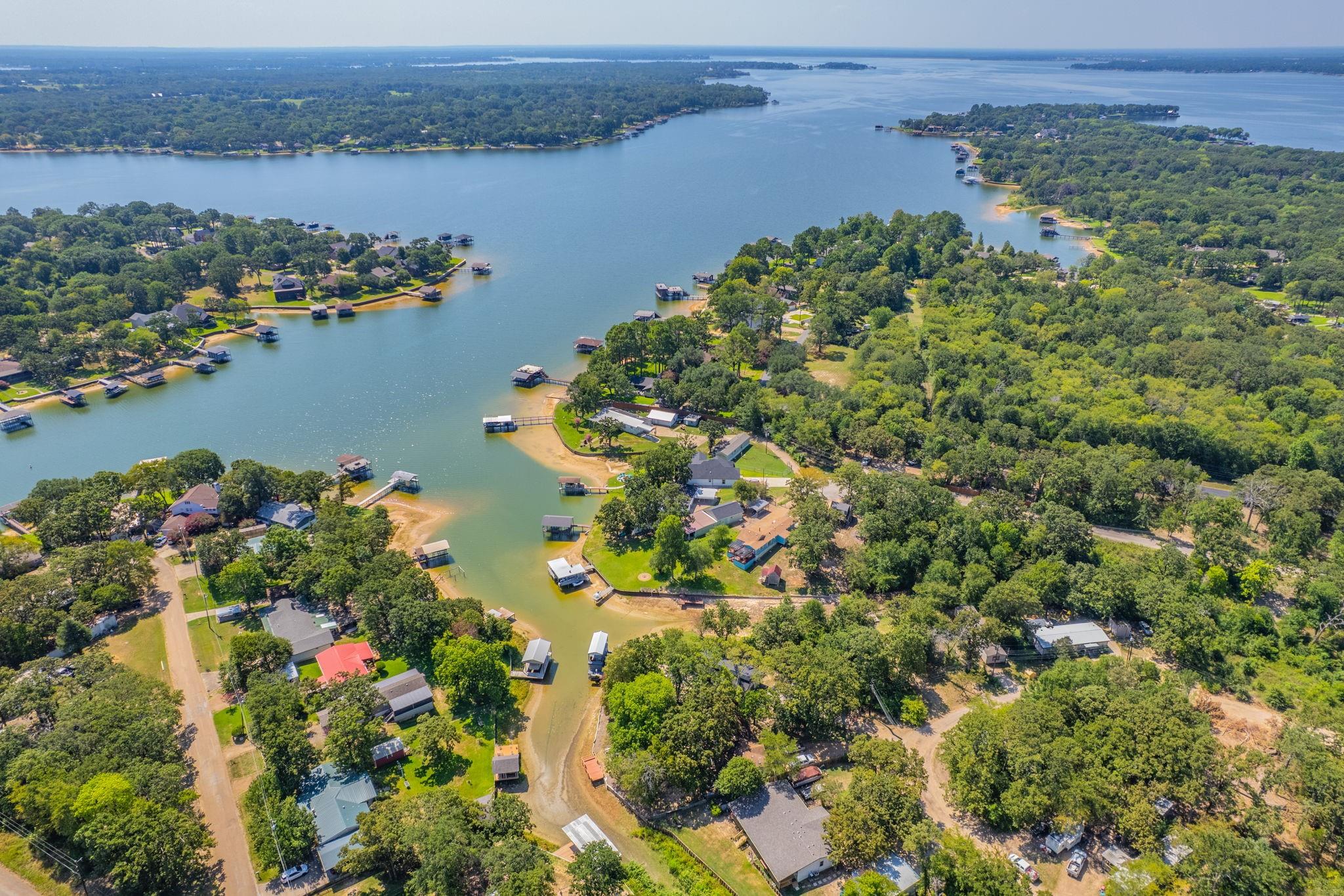 main property photo 20