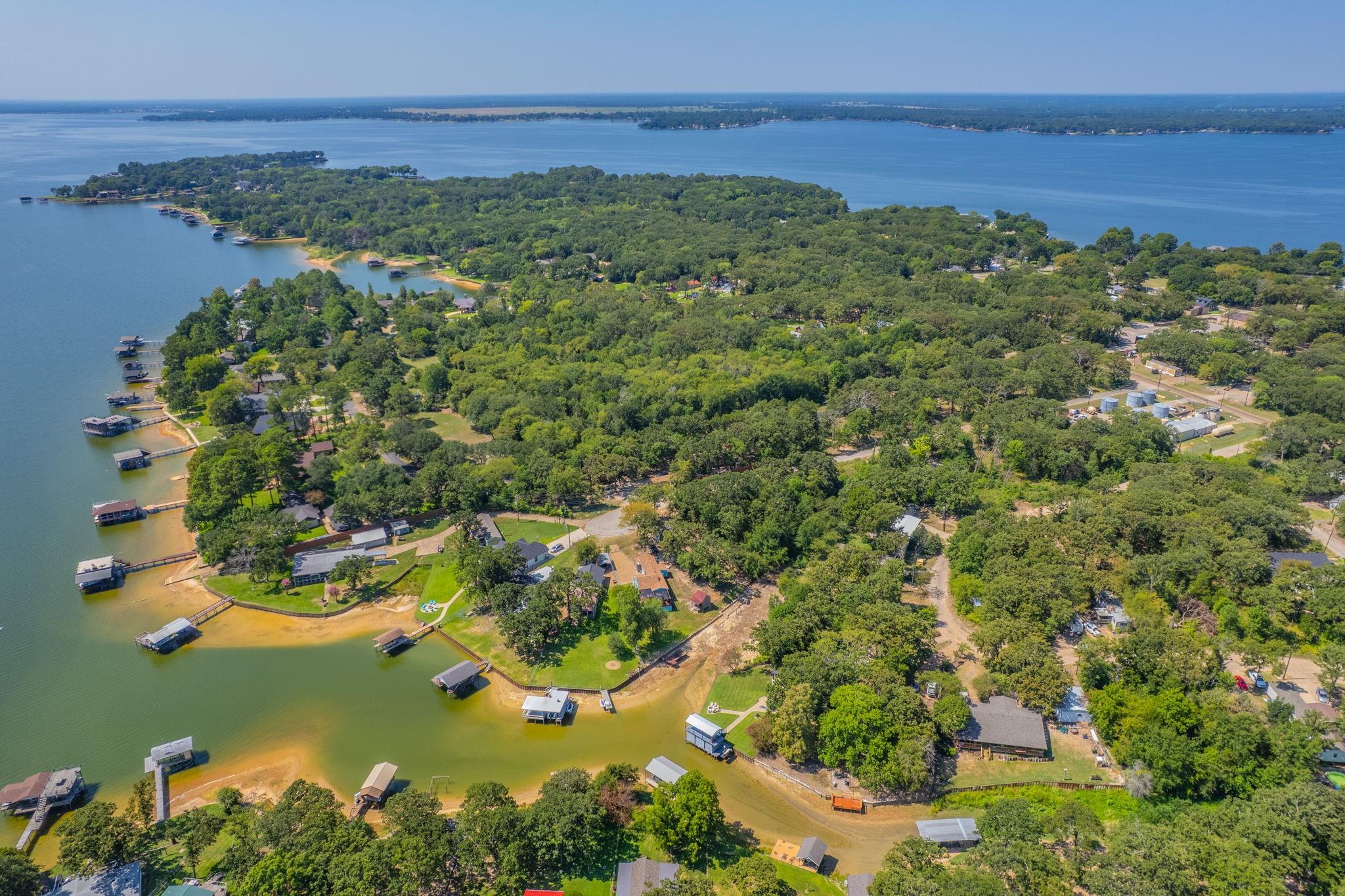 main property photo 21