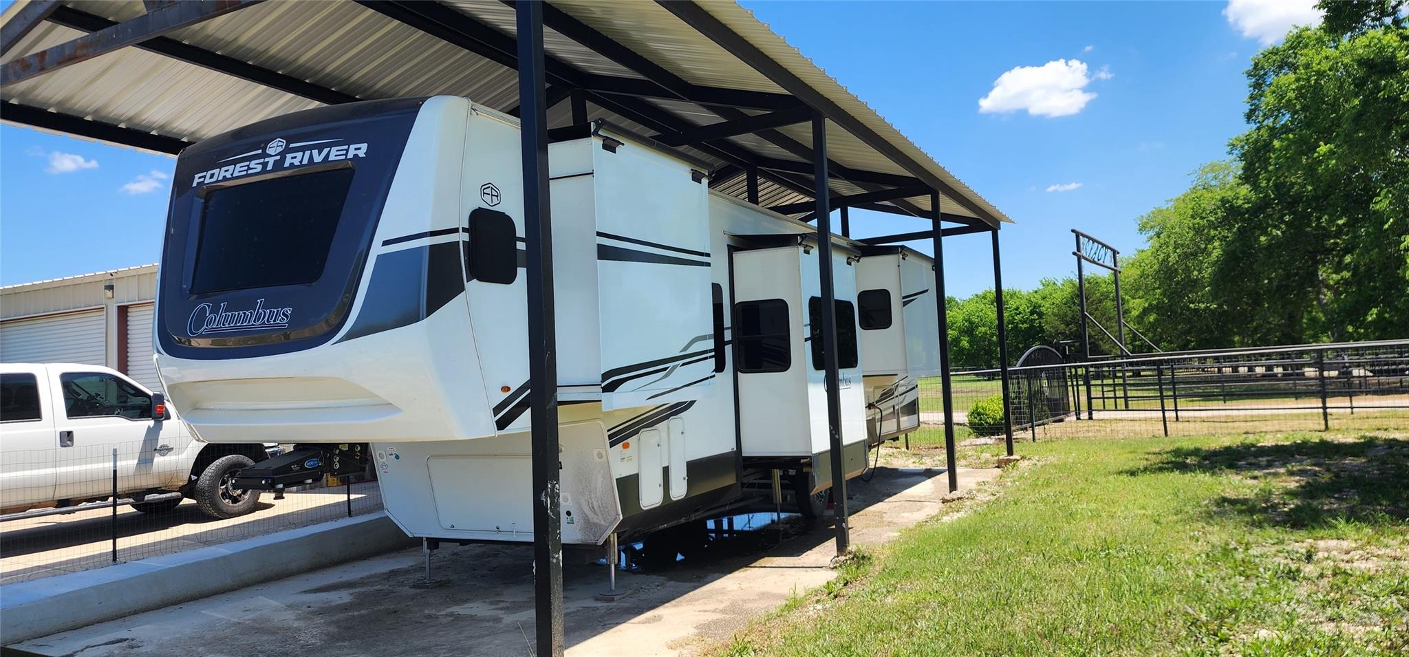 main property photo 25