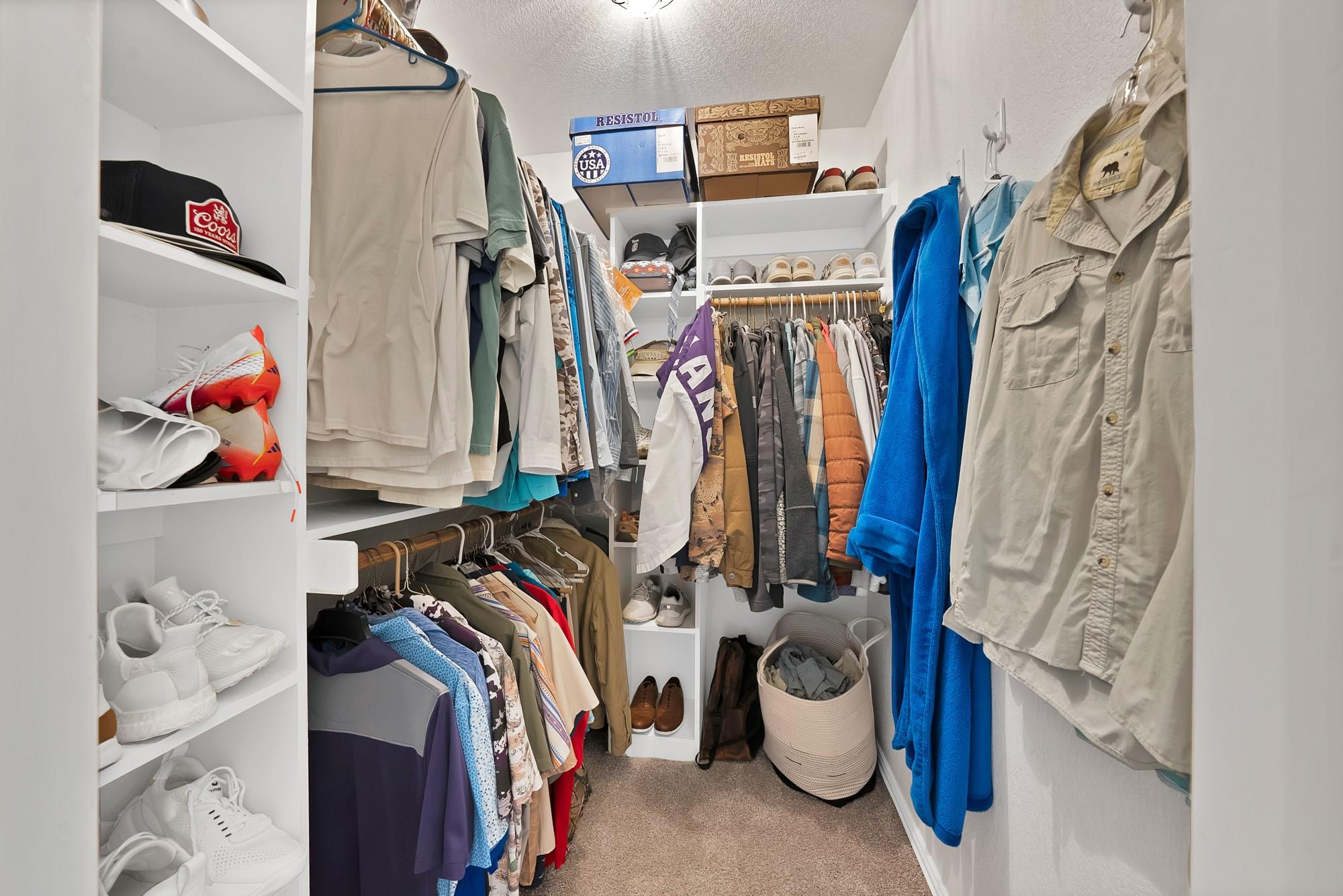 main property photo 12
