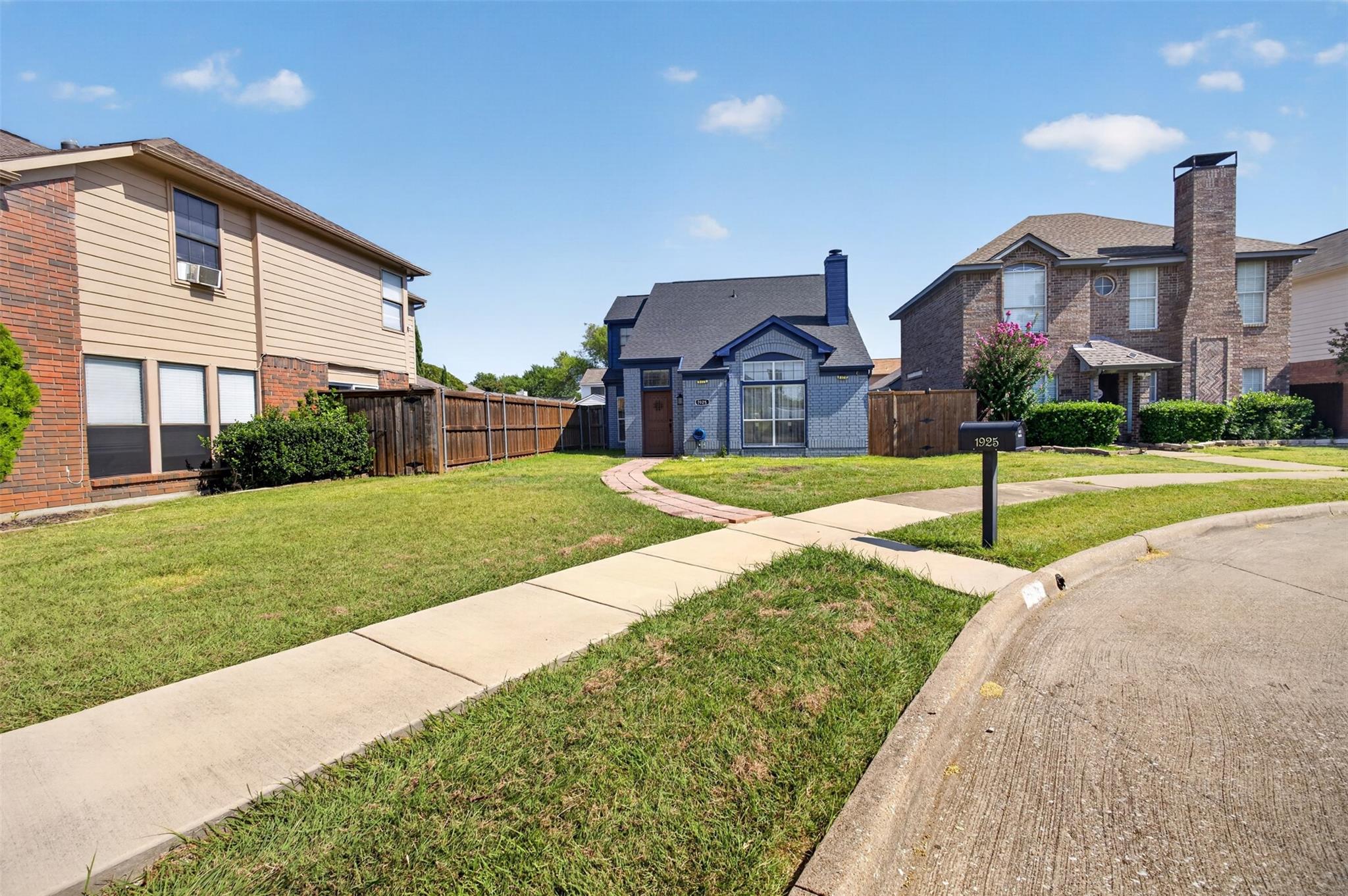 main property photo 3