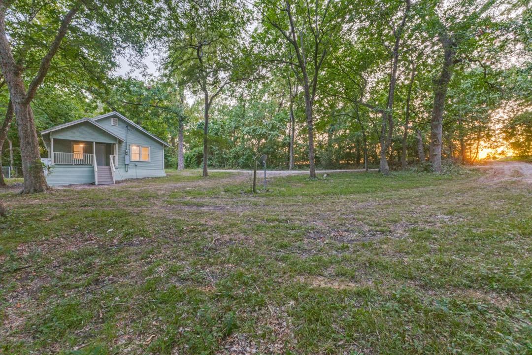 main property photo 27