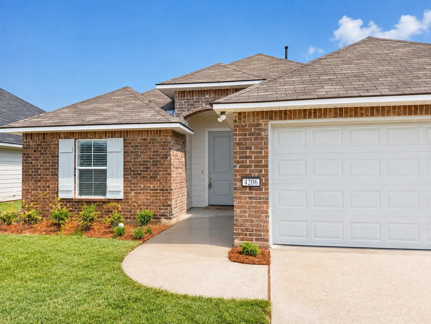 main property photo 0