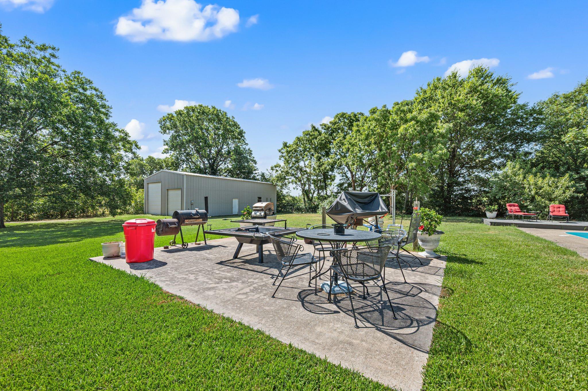 main property photo 31