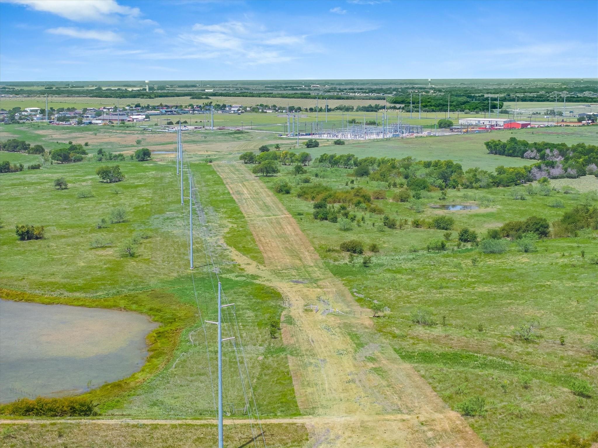 main property photo 33