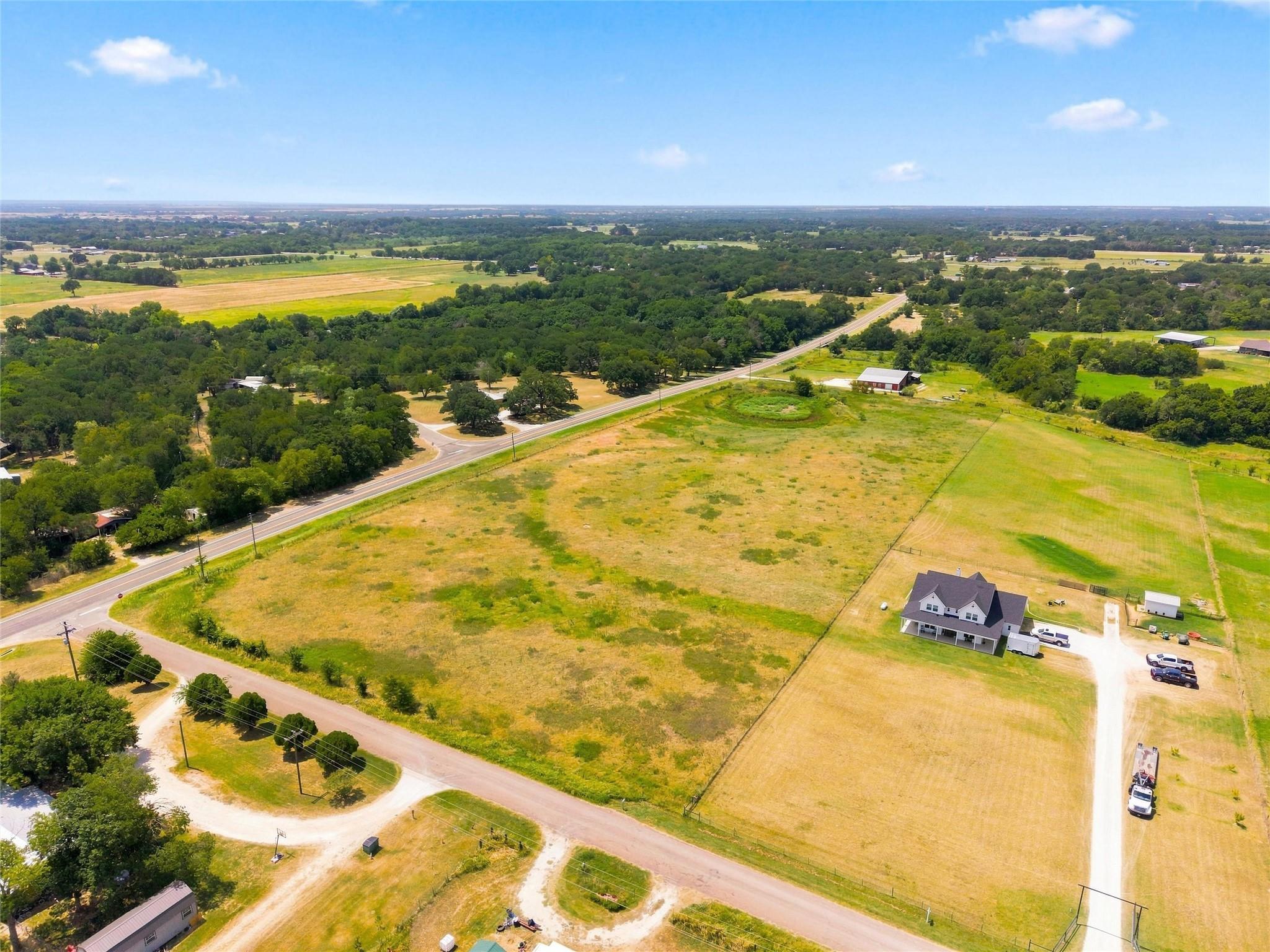 main property photo 8