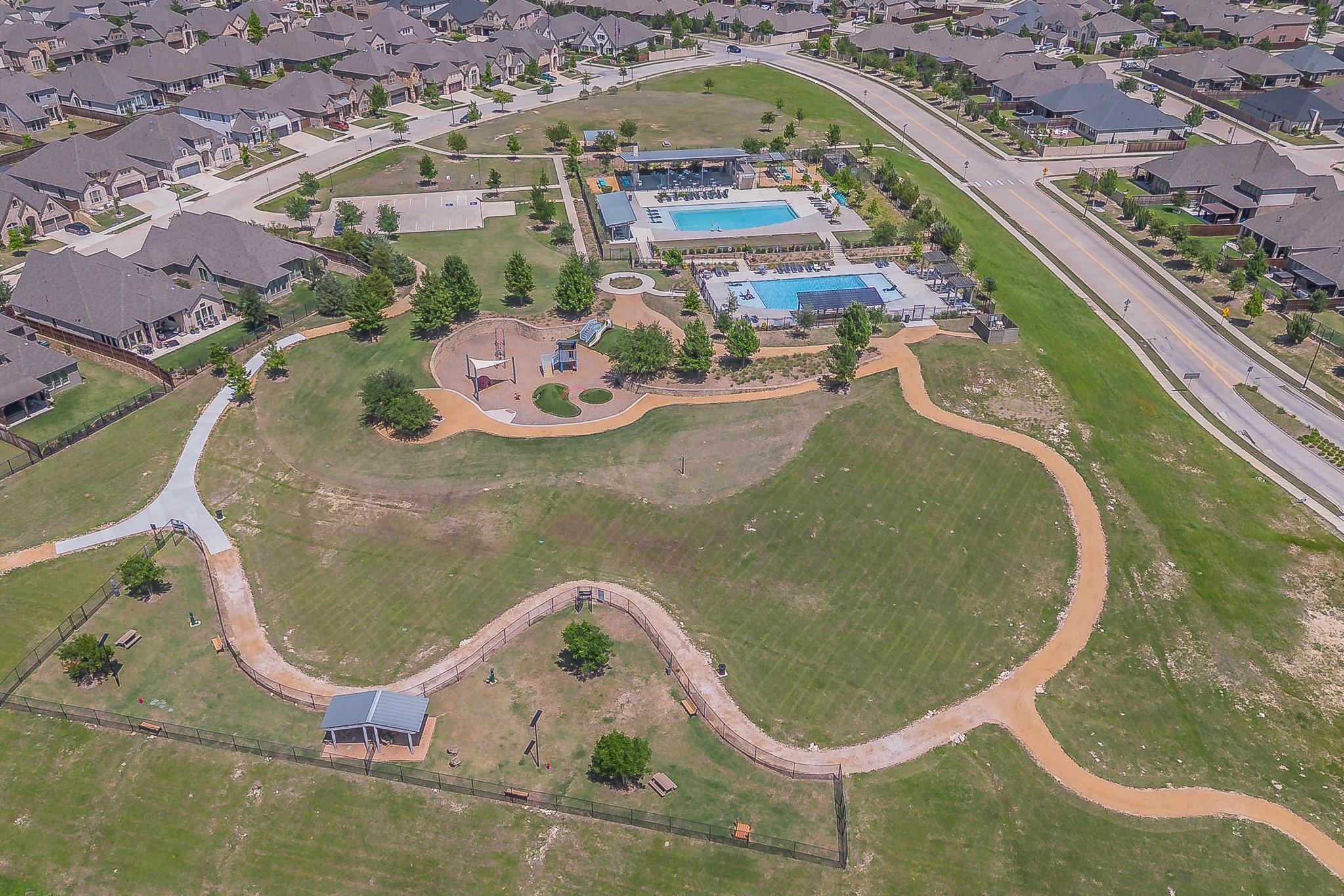 main property photo 37