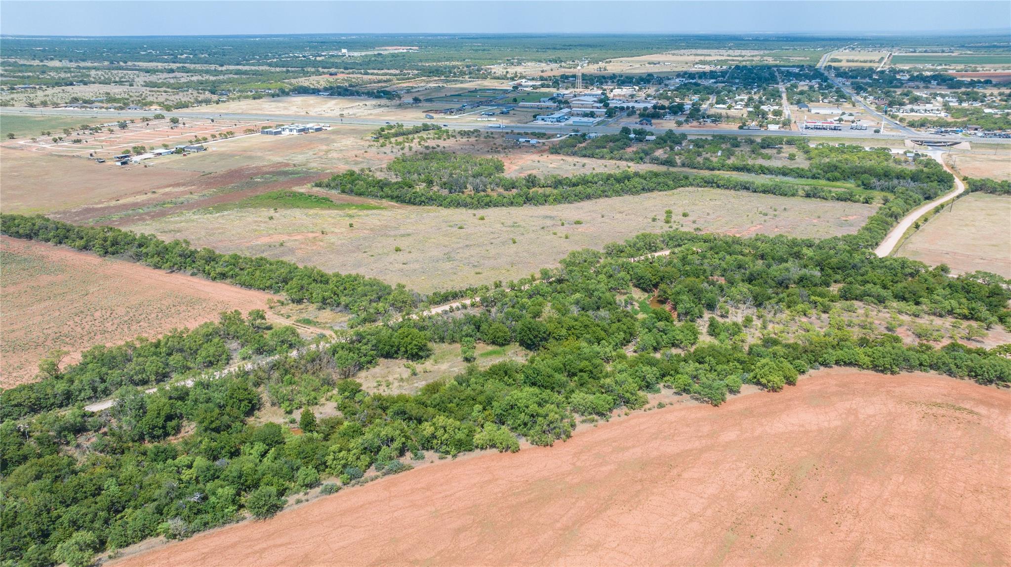 main property photo 12