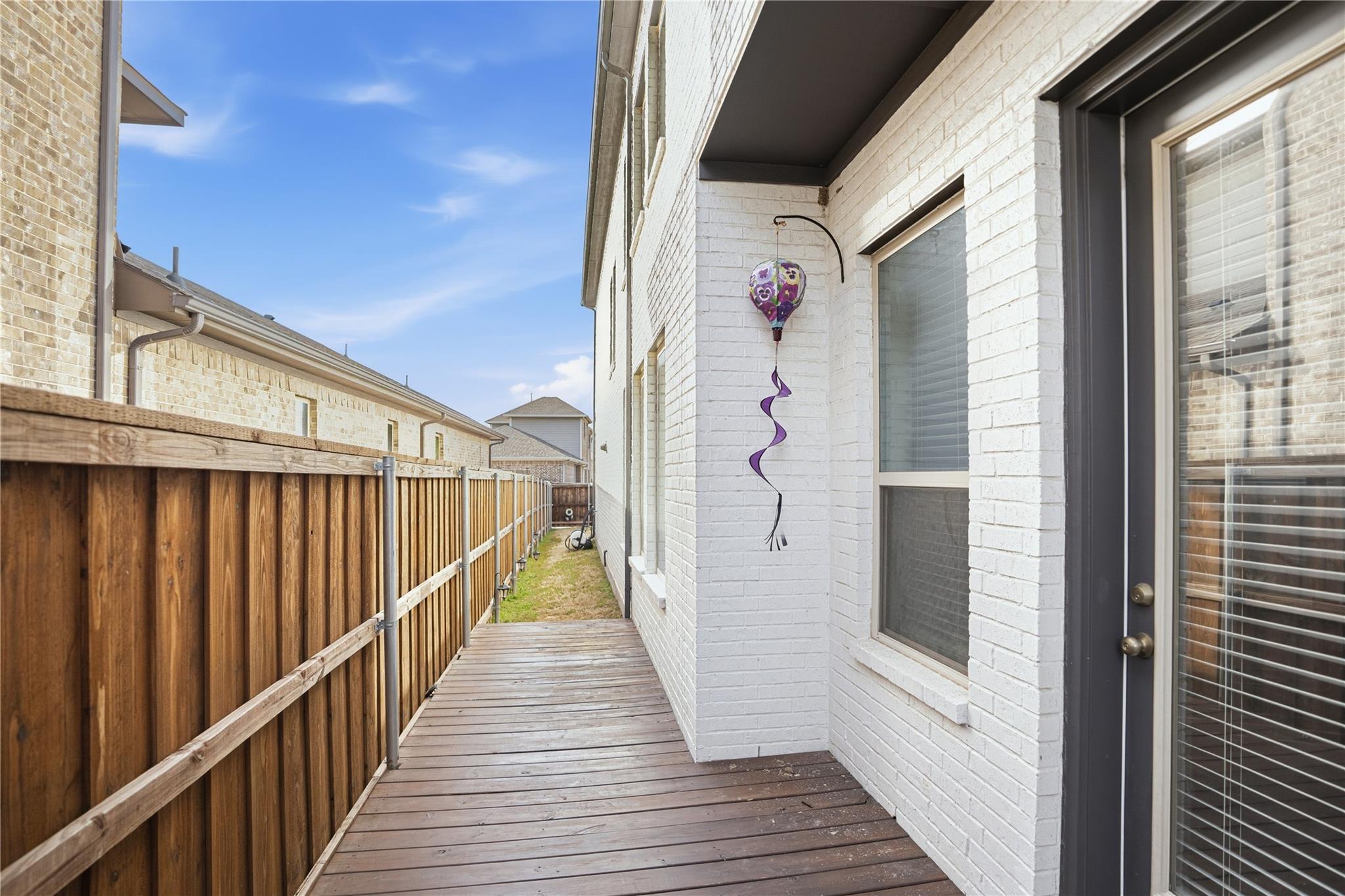 main property photo 29