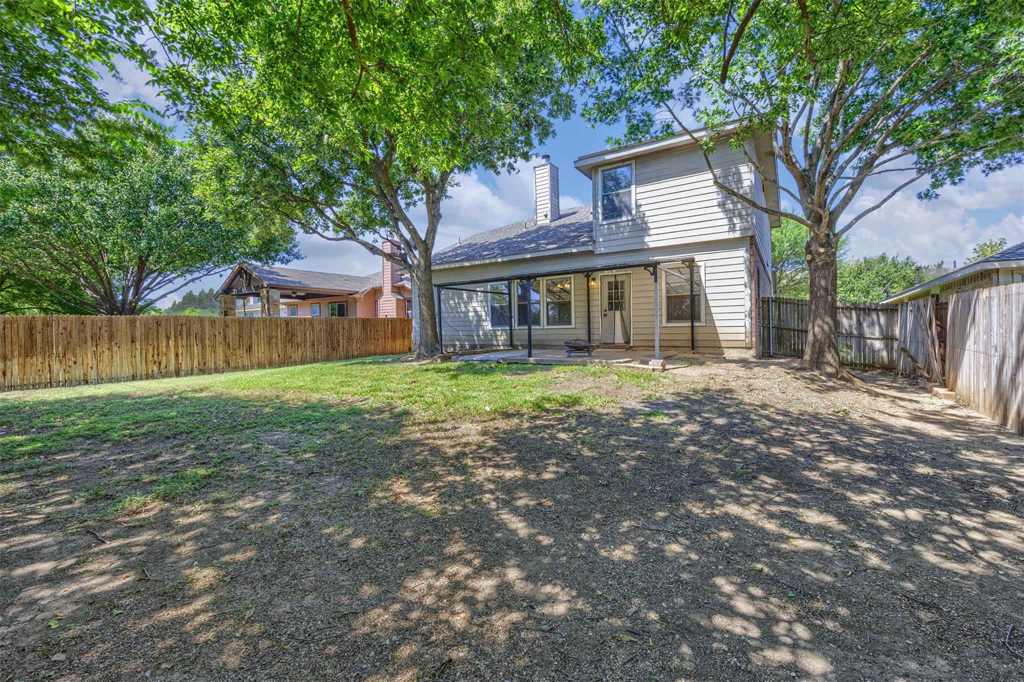 main property photo 28