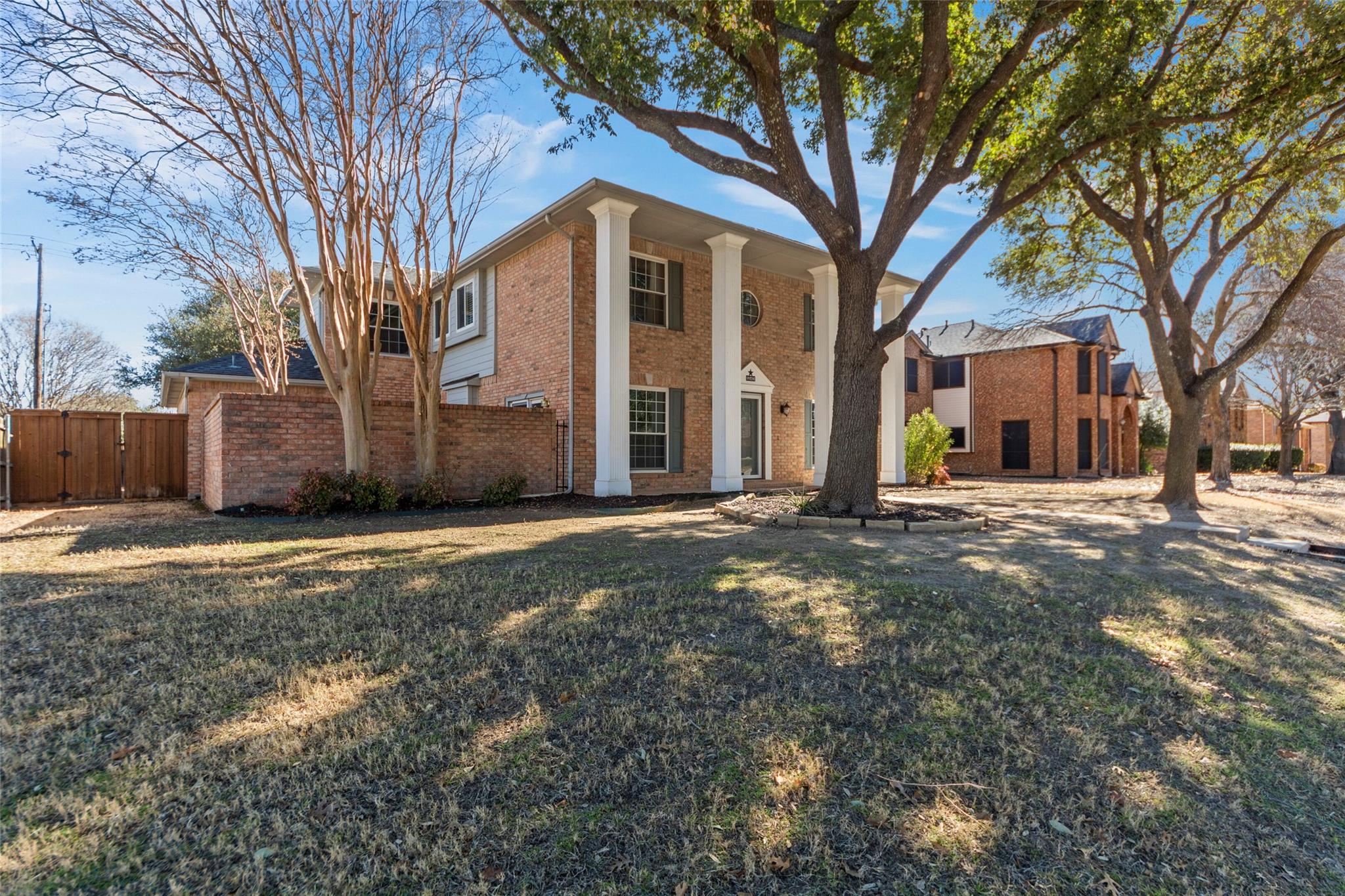 main property photo 29