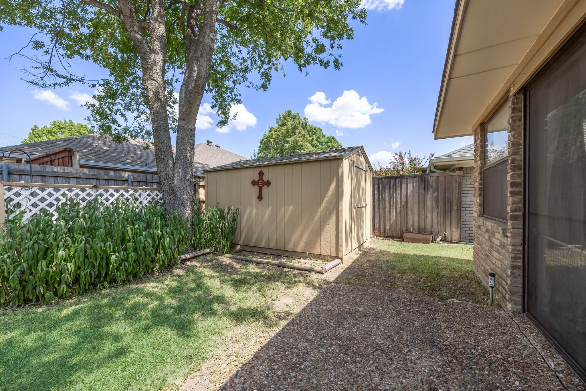main property photo 21