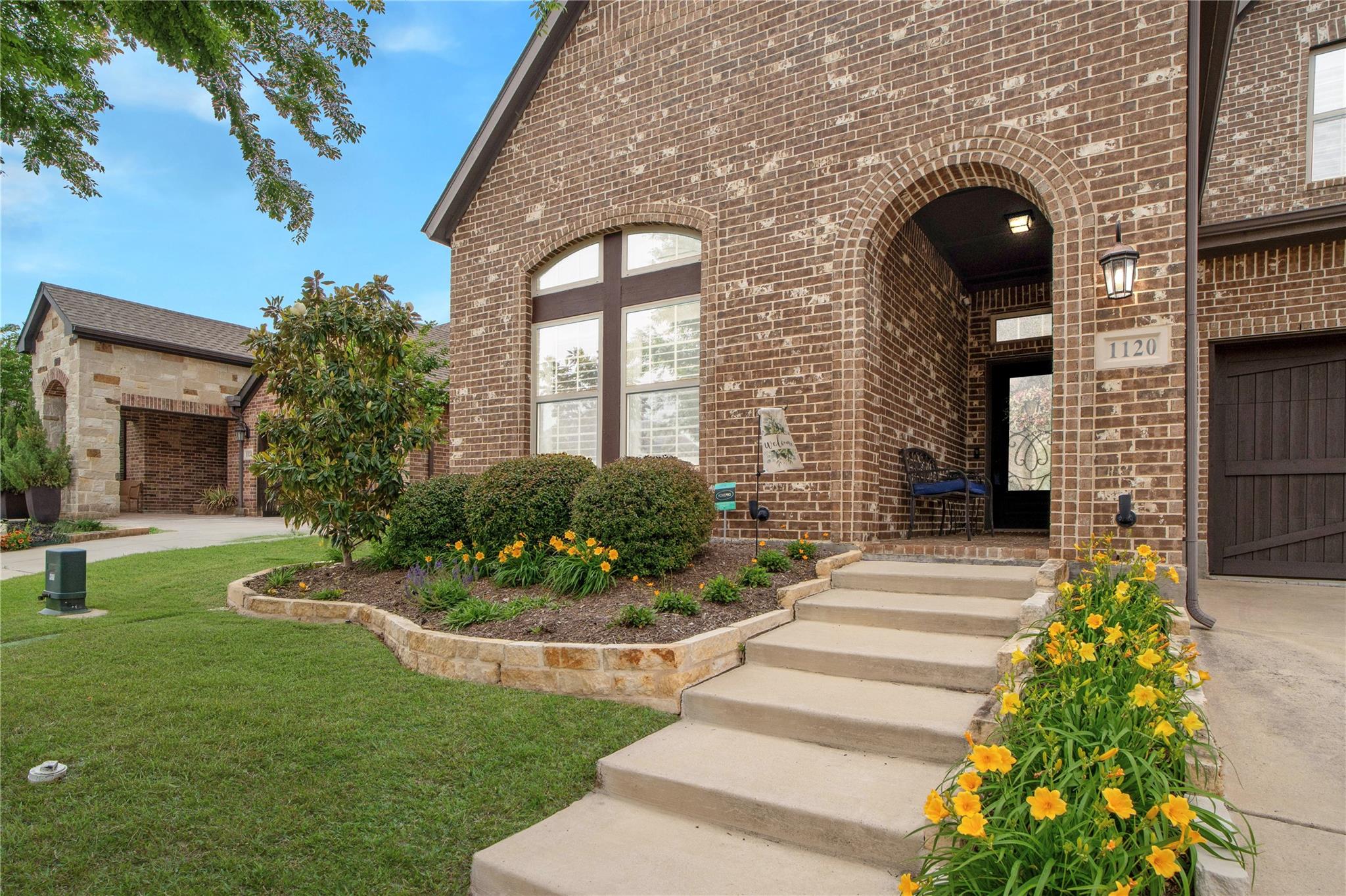 main property photo 39