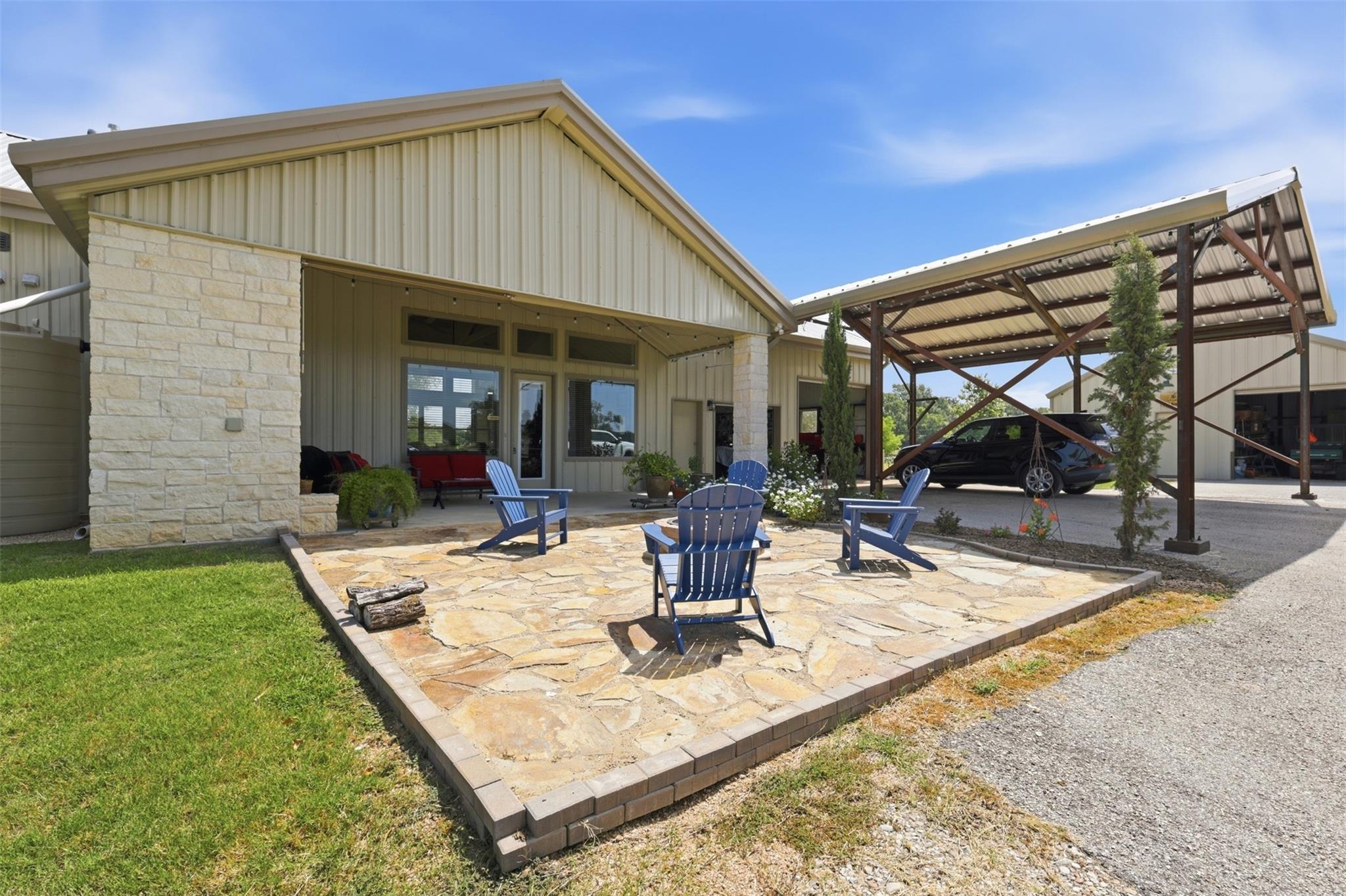 main property photo 20