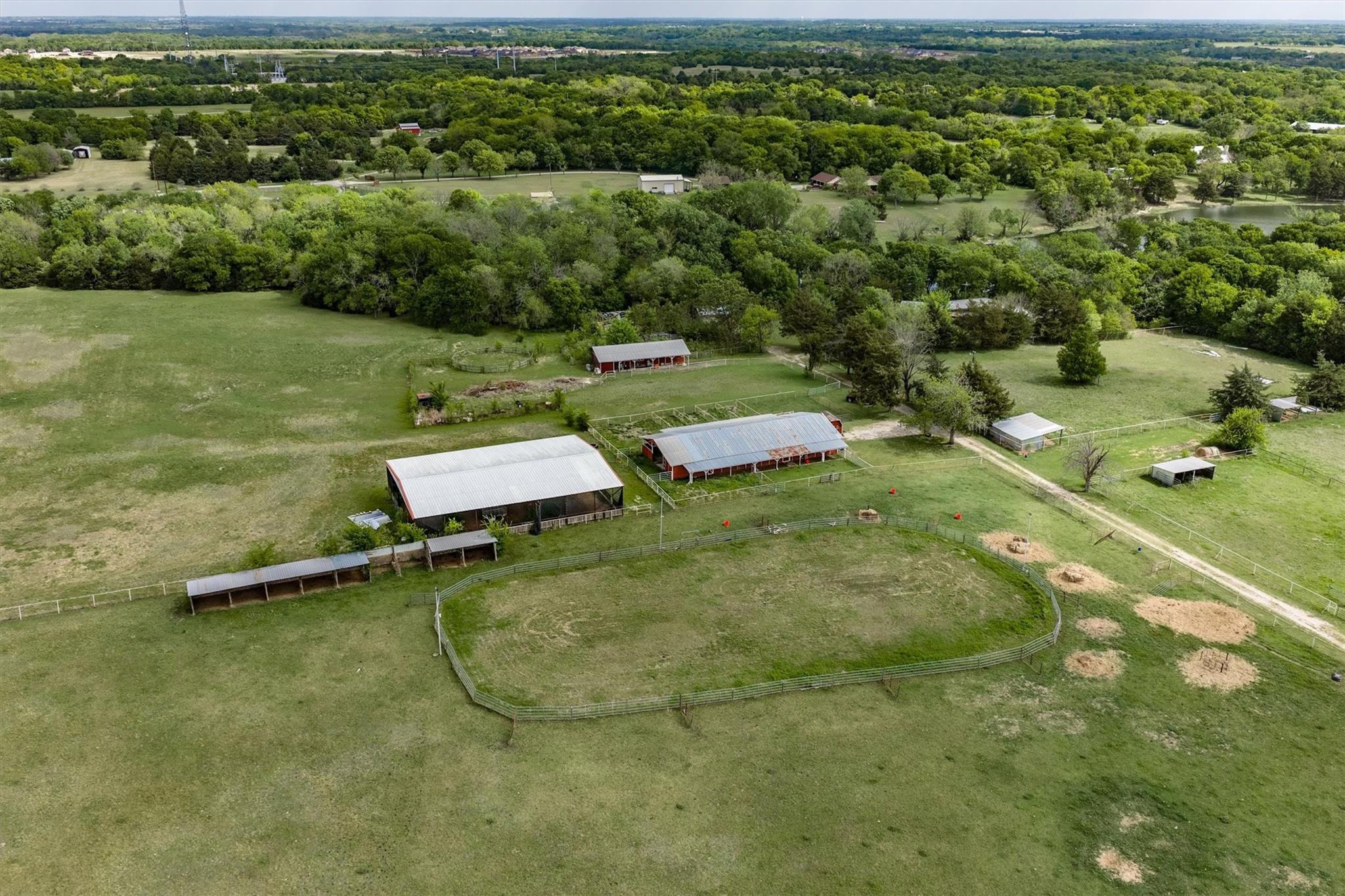 main property photo 12