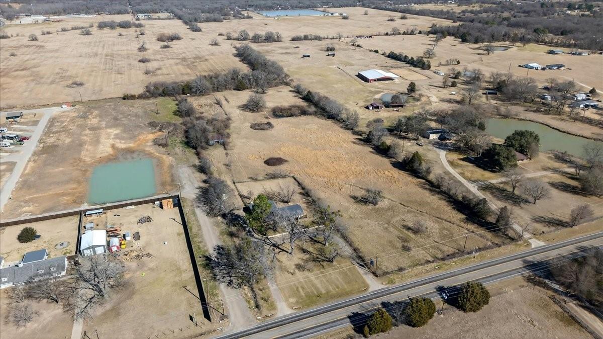 main property photo 24