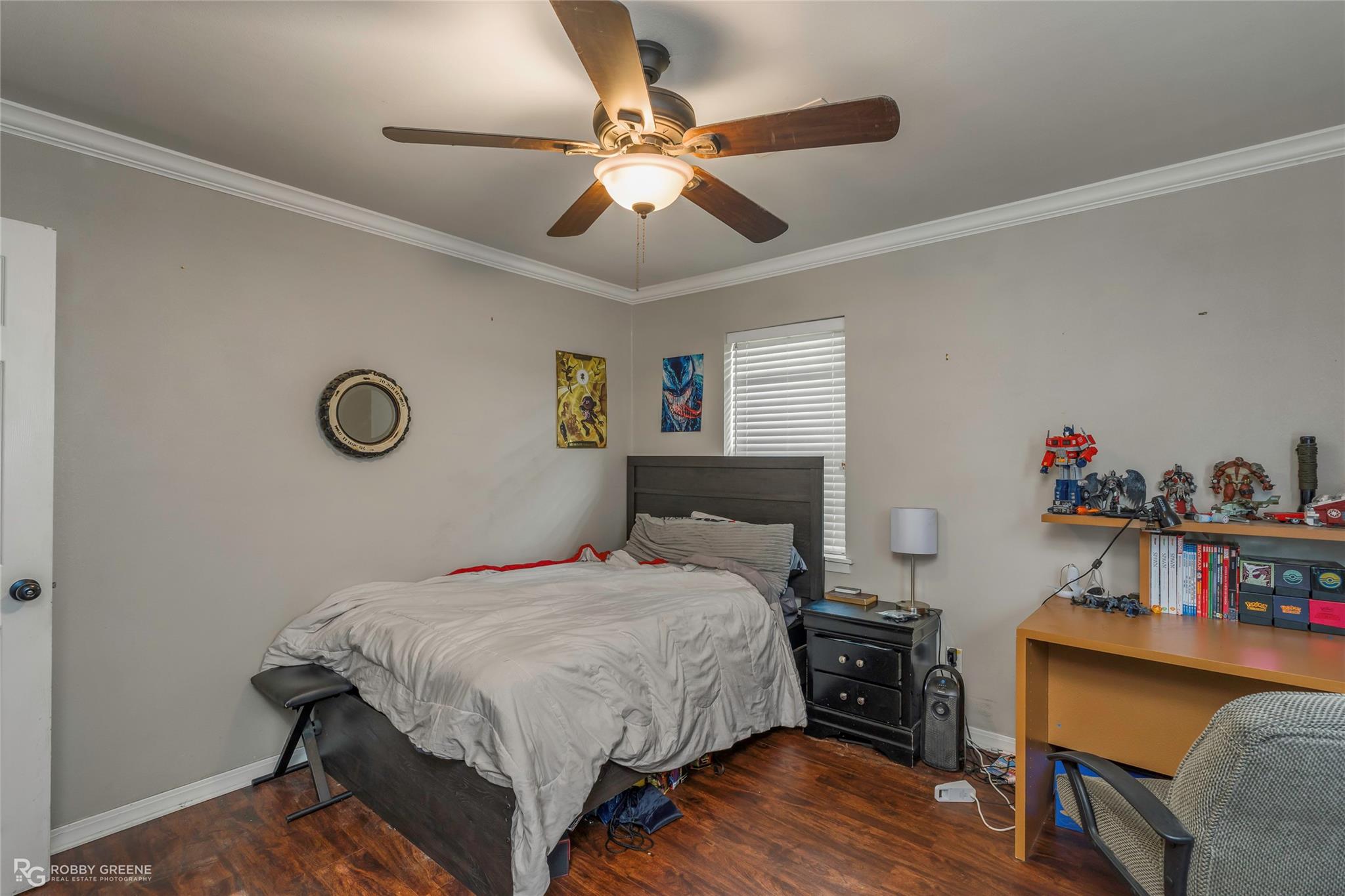 main property photo 17