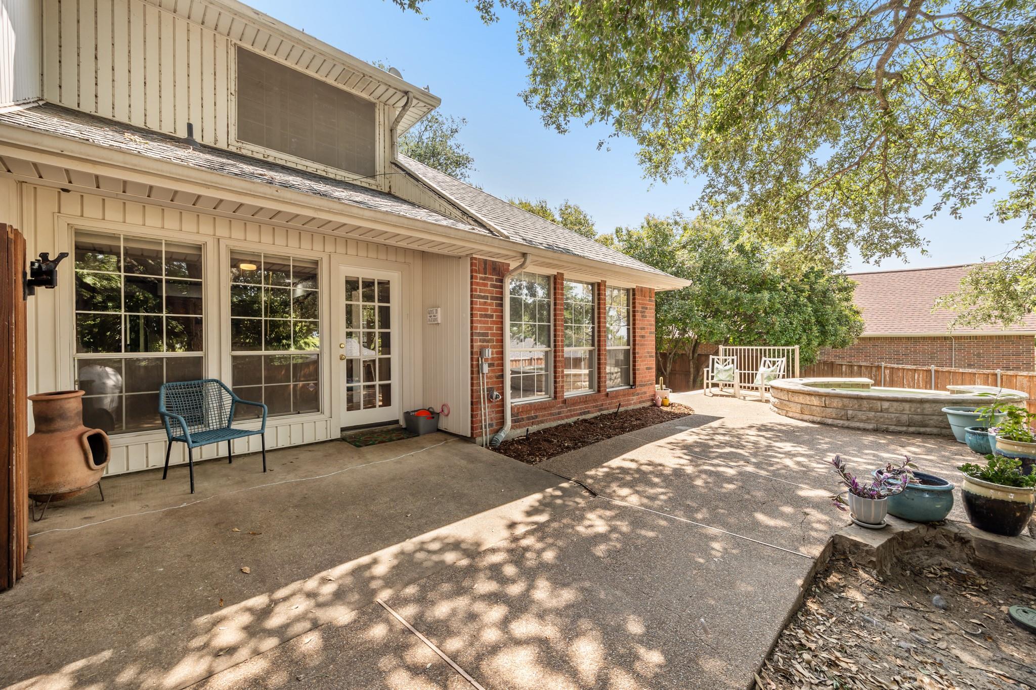 main property photo 31