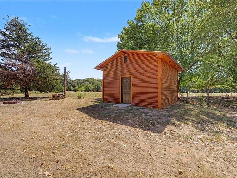 main property photo 36