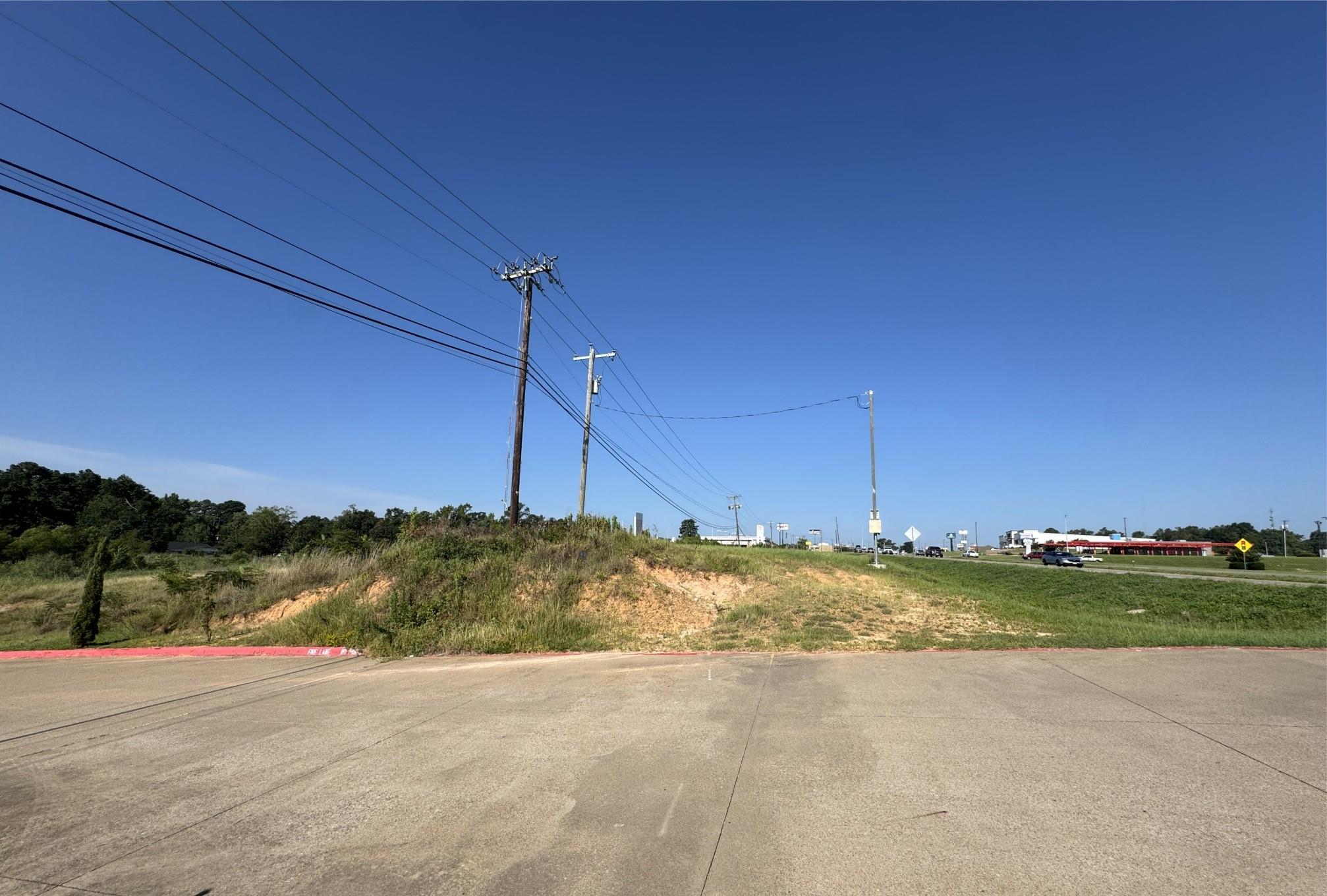 main property photo 16