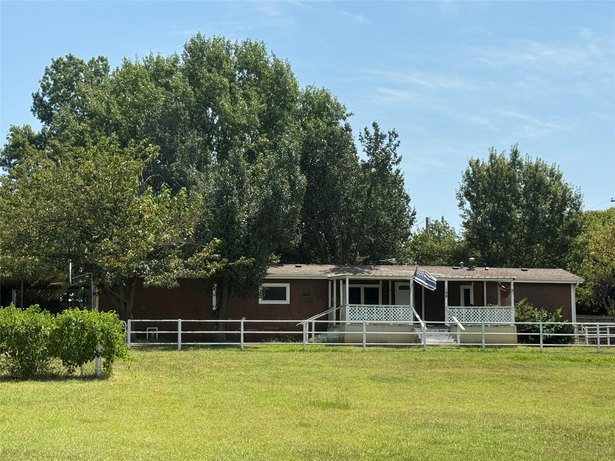 main property photo 30