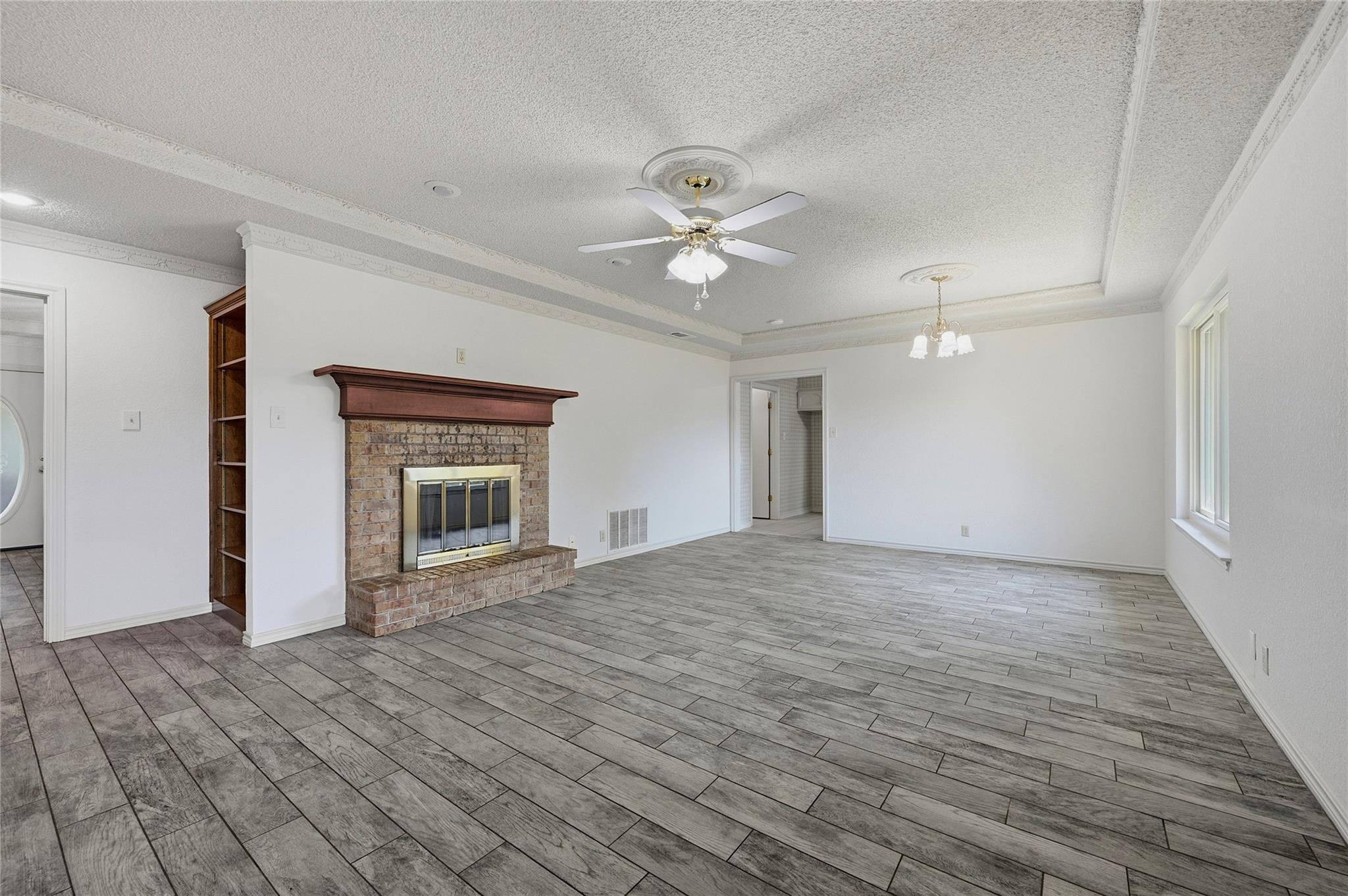 property viewer photo 5