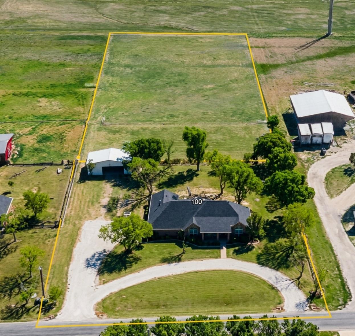 main property photo 27