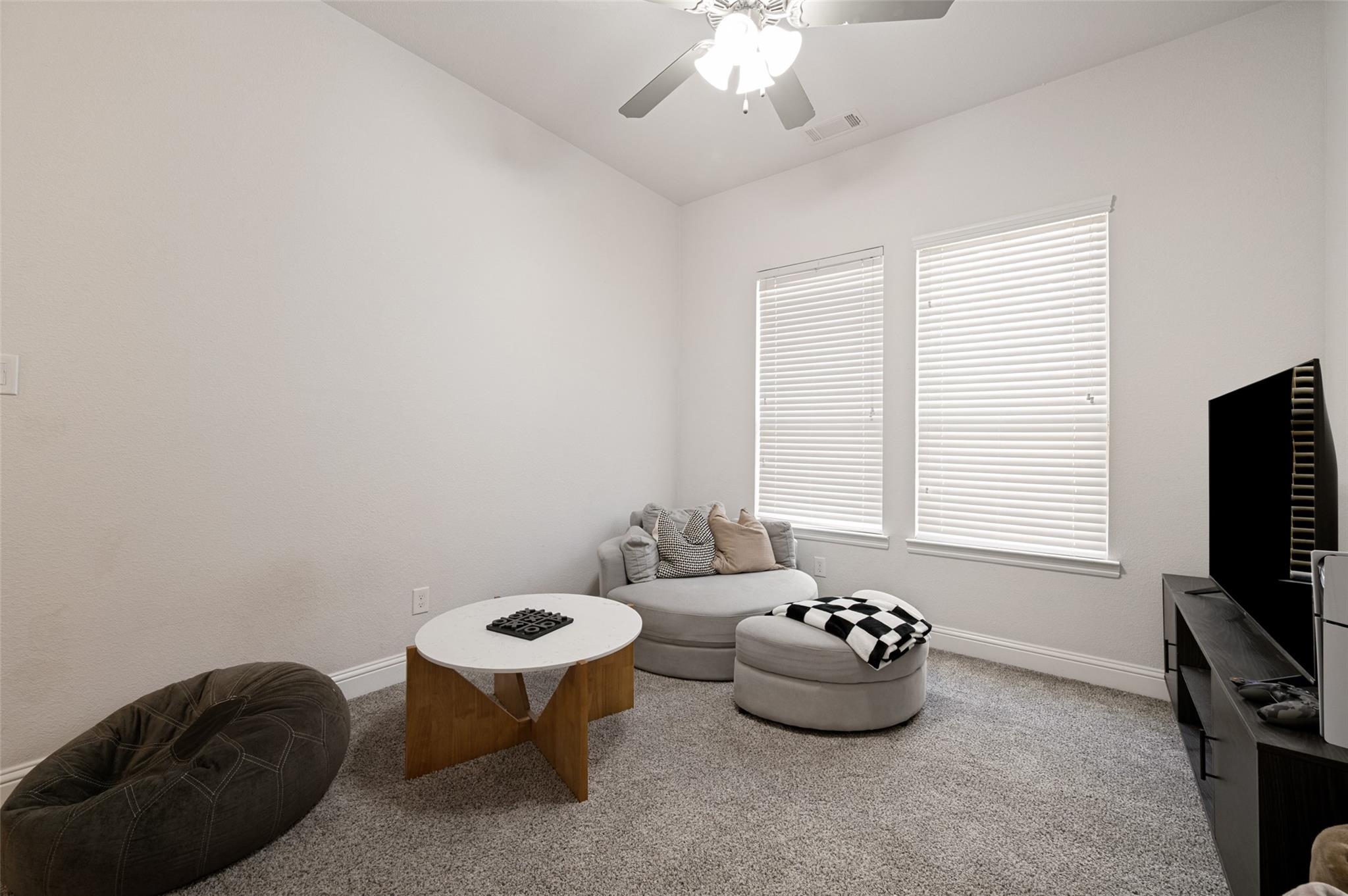 property viewer photo 17