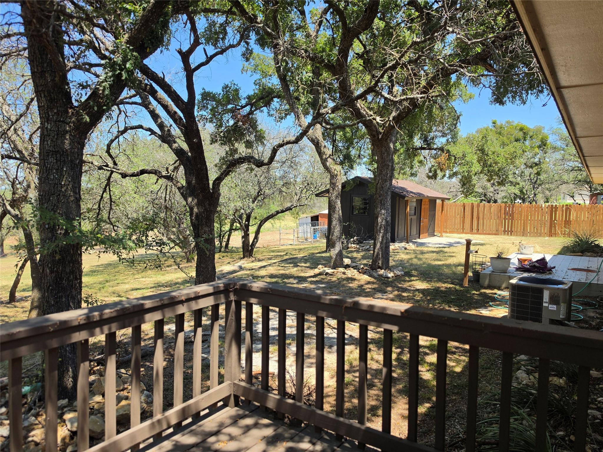 main property photo 23