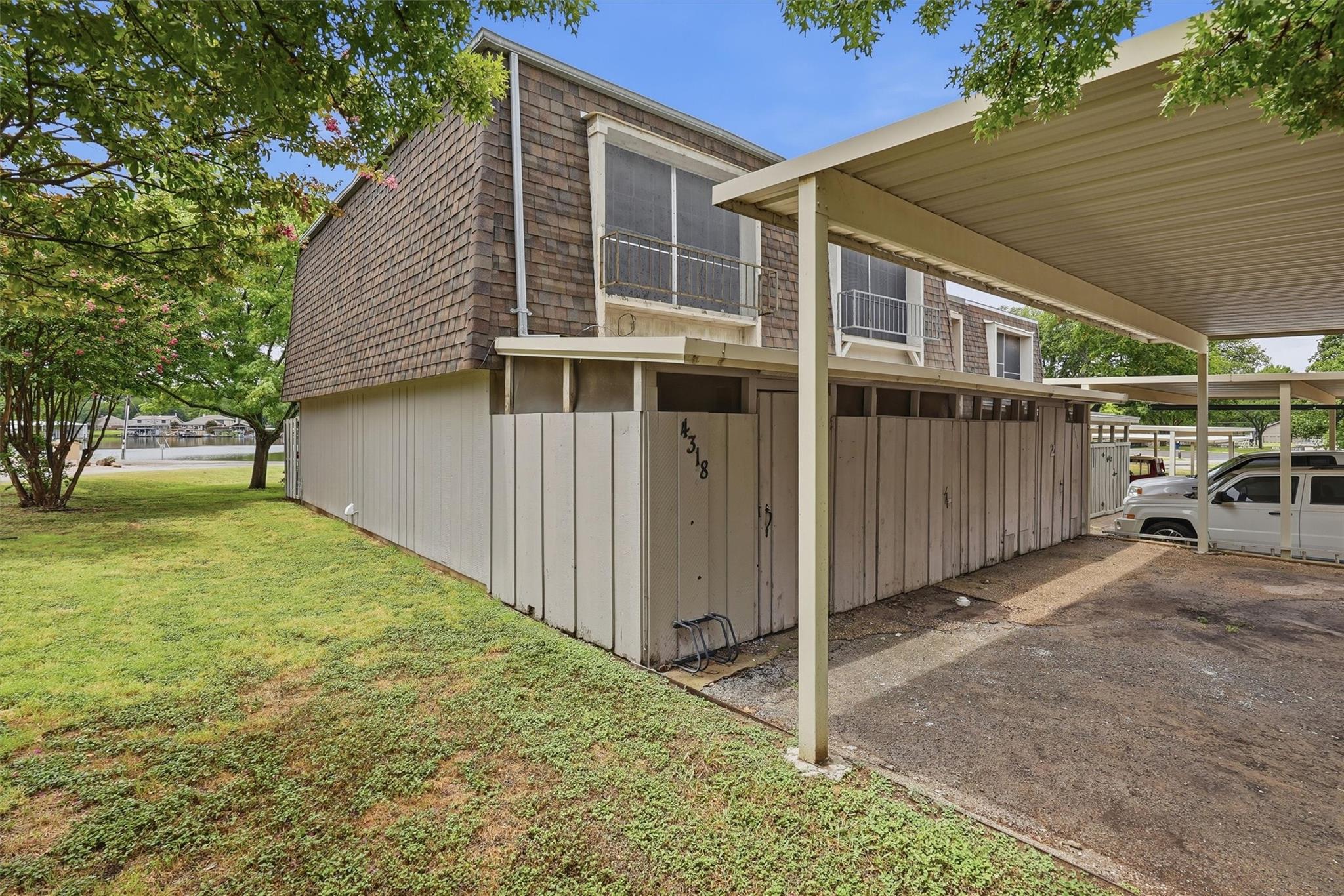 main property photo 29