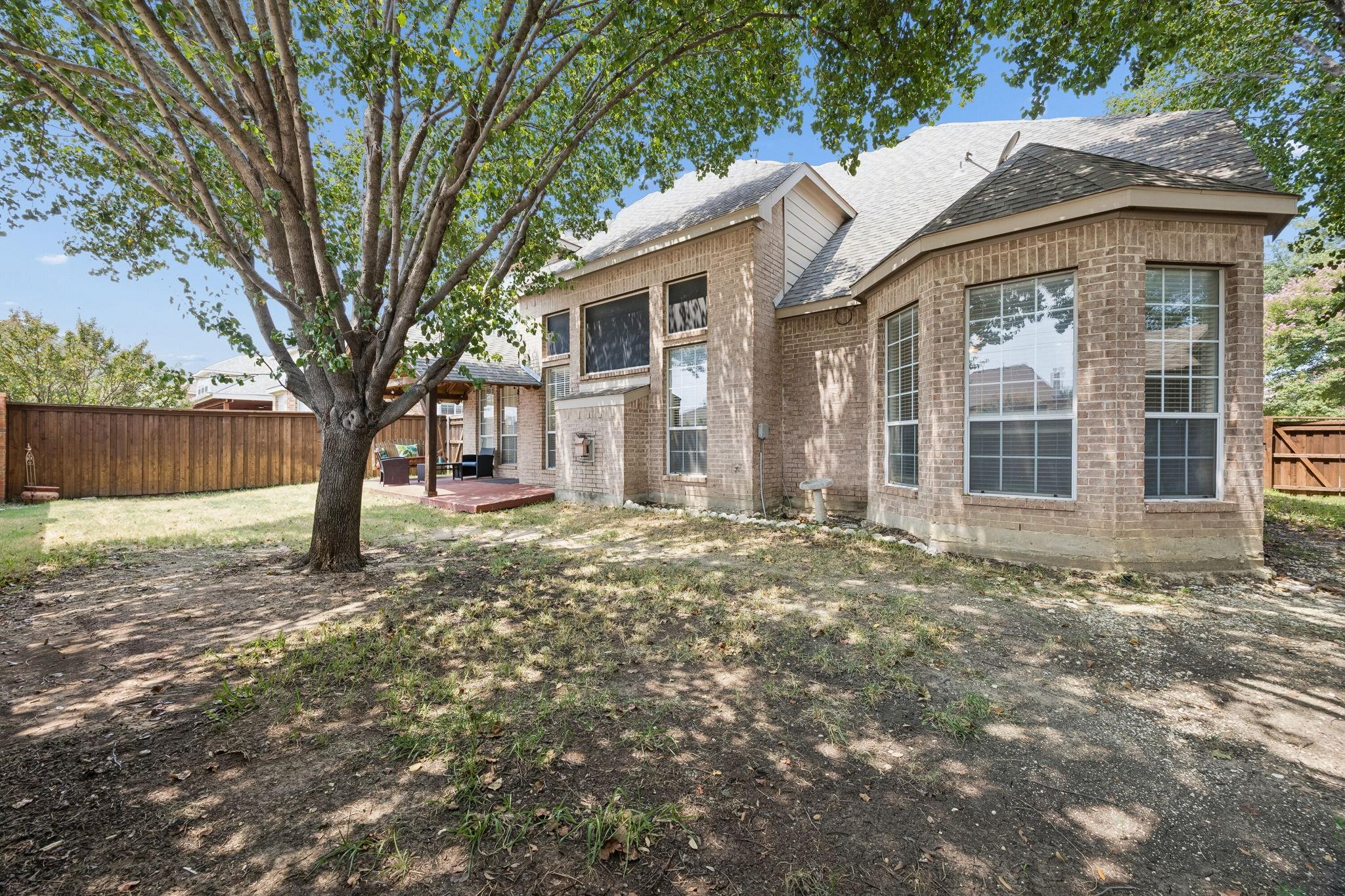 main property photo 39