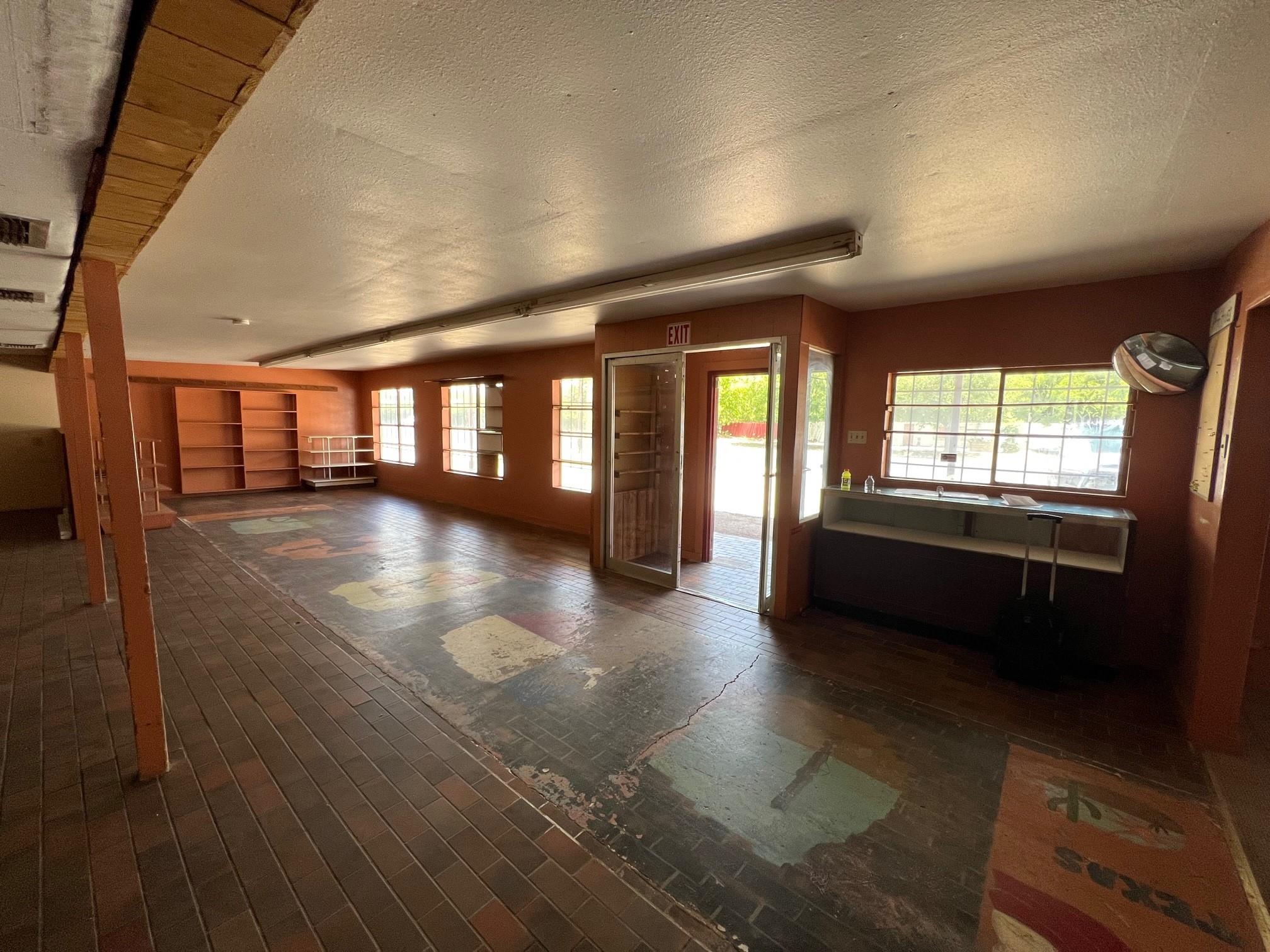 main property photo 10