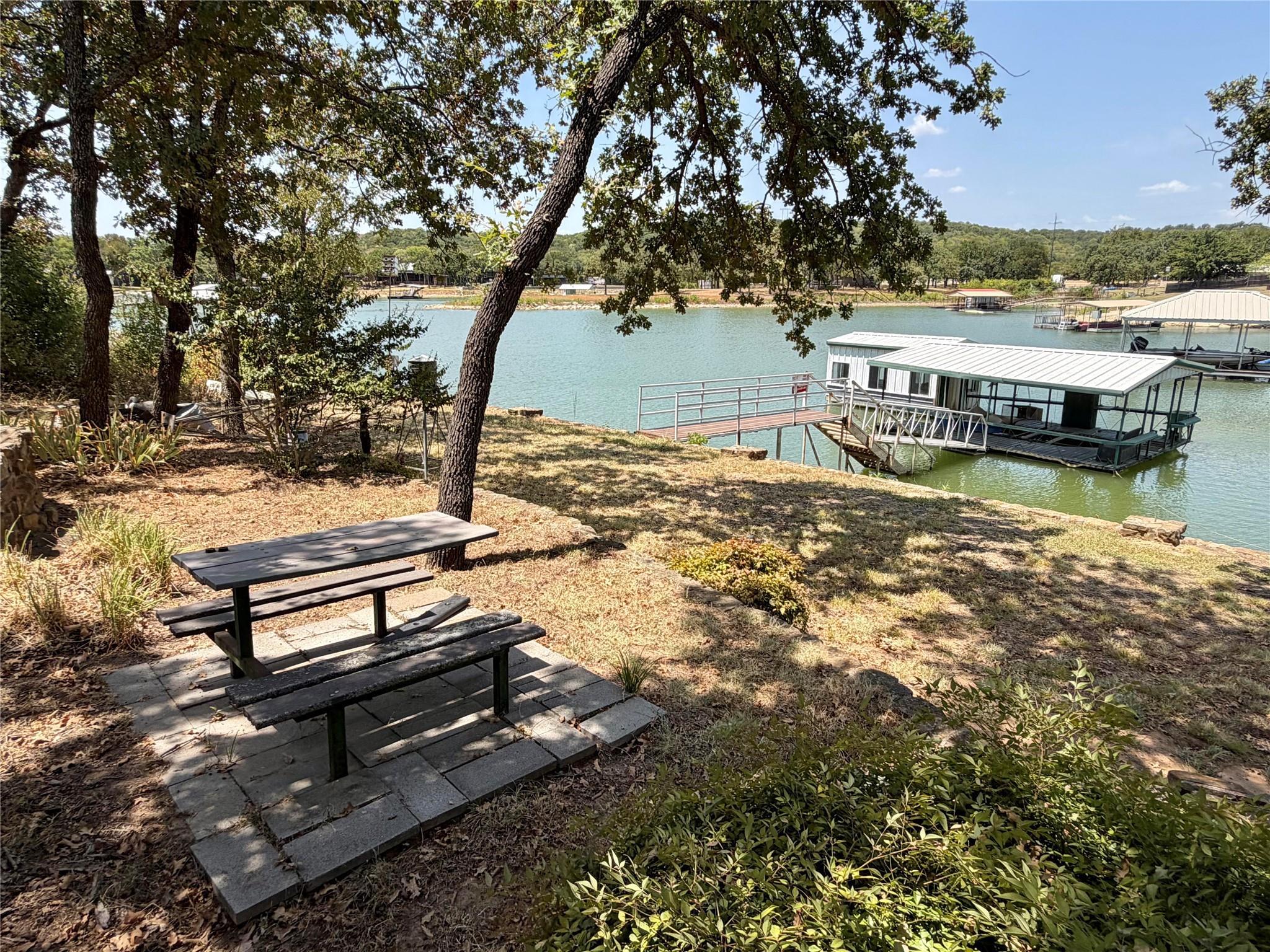 main property photo 27