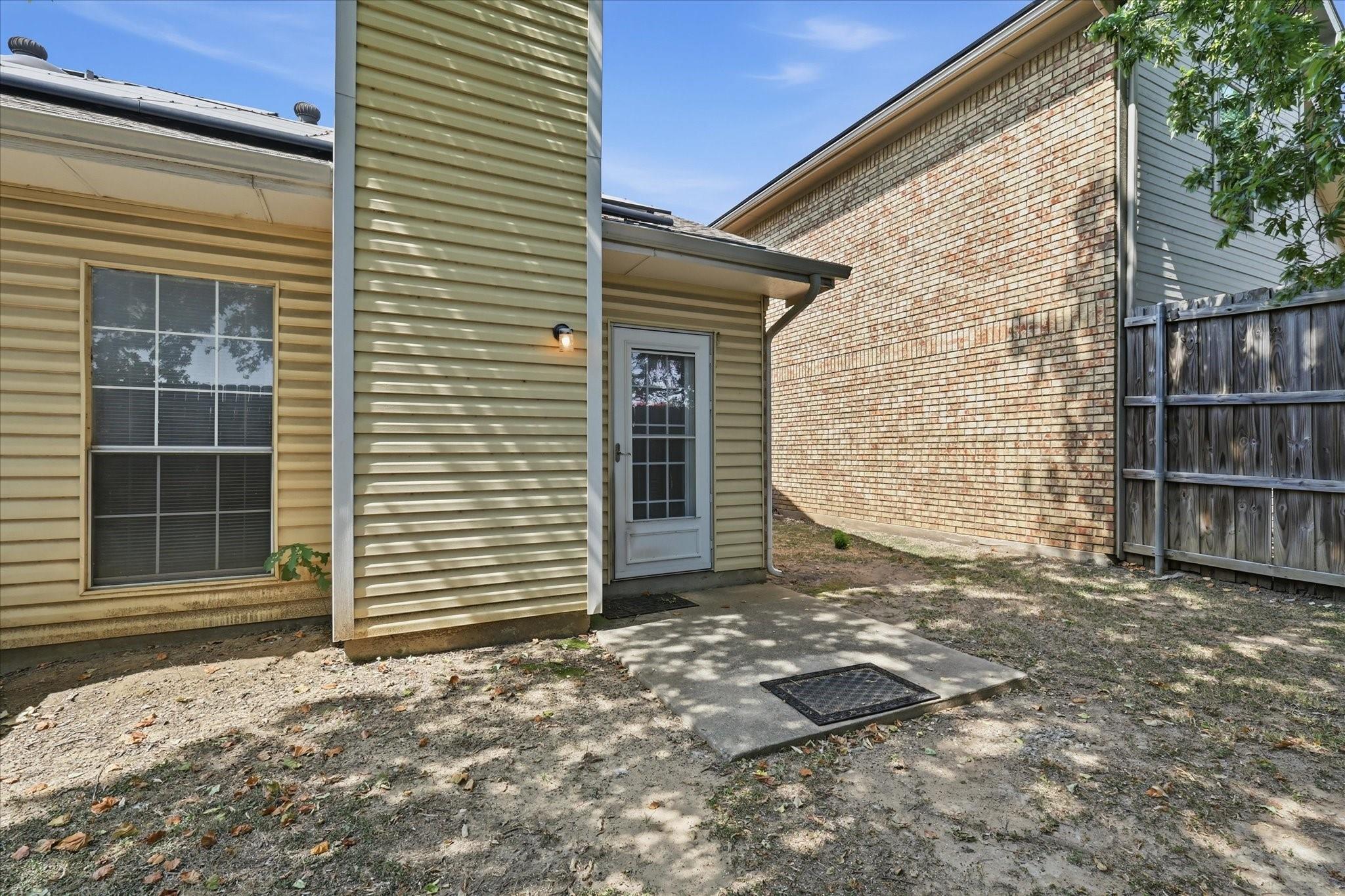 main property photo 22