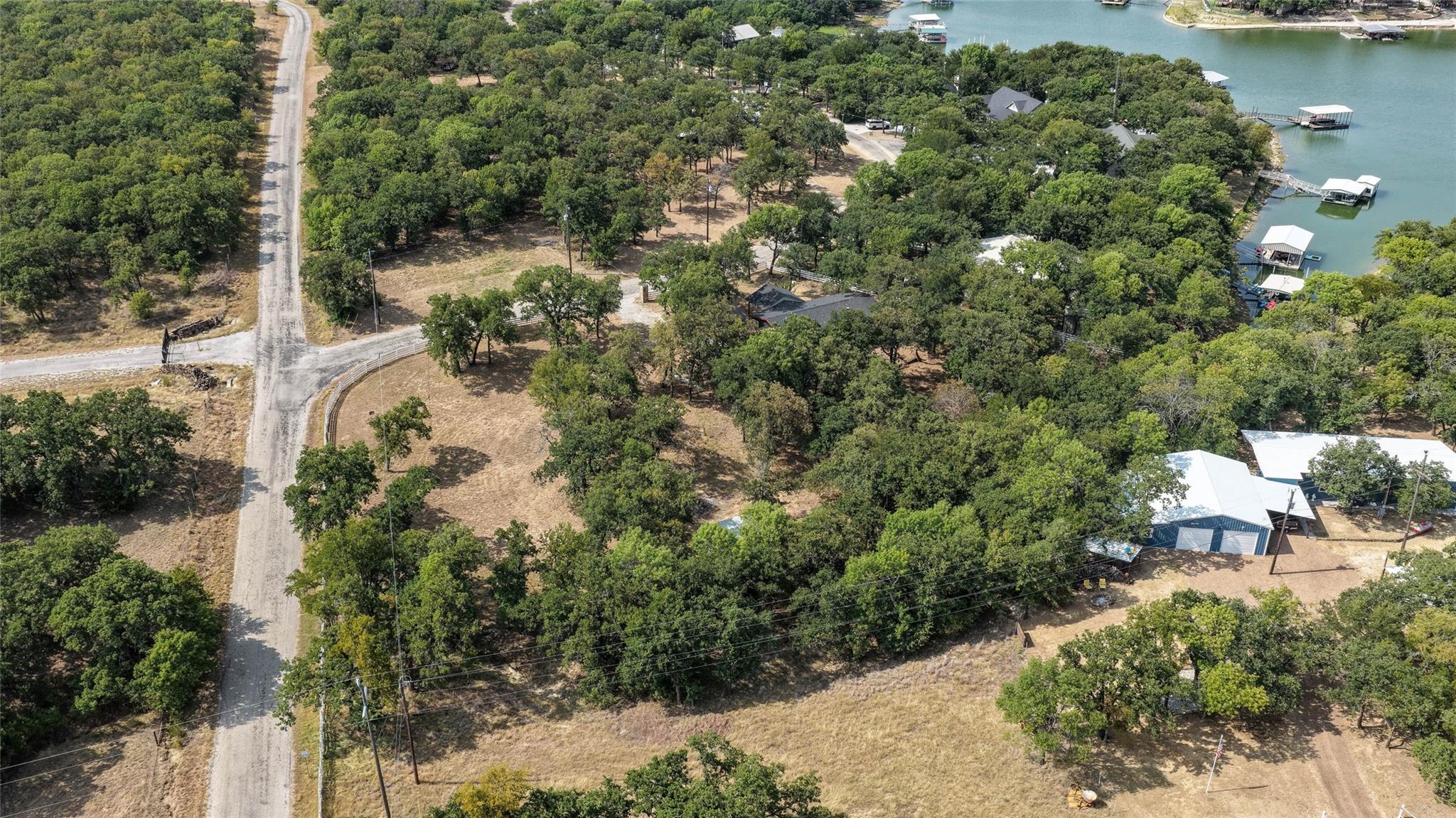 main property photo 25