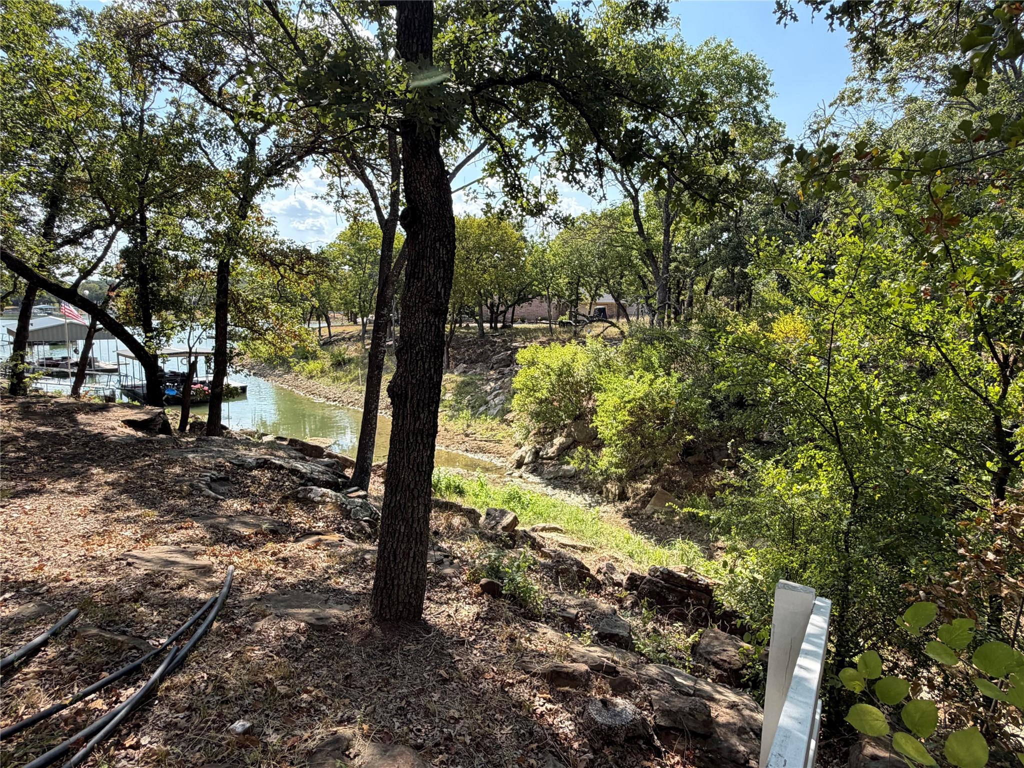 main property photo 29