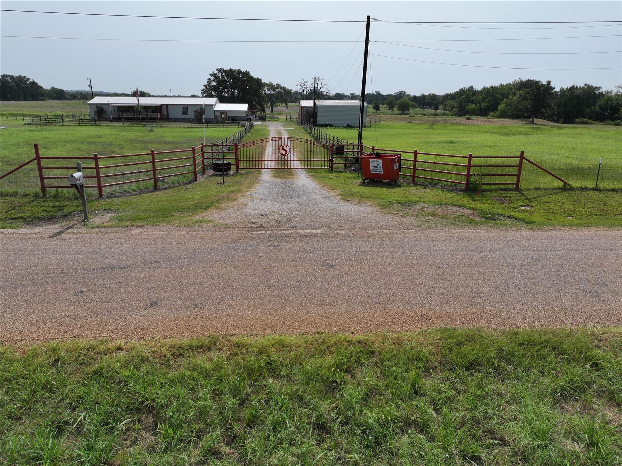 main property photo 37