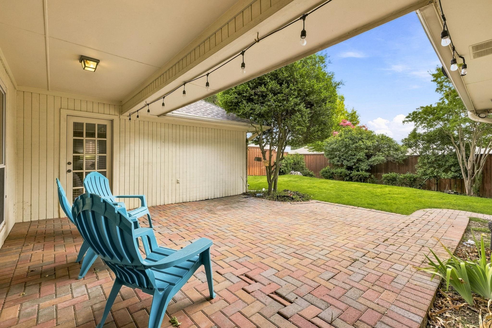 main property photo 28