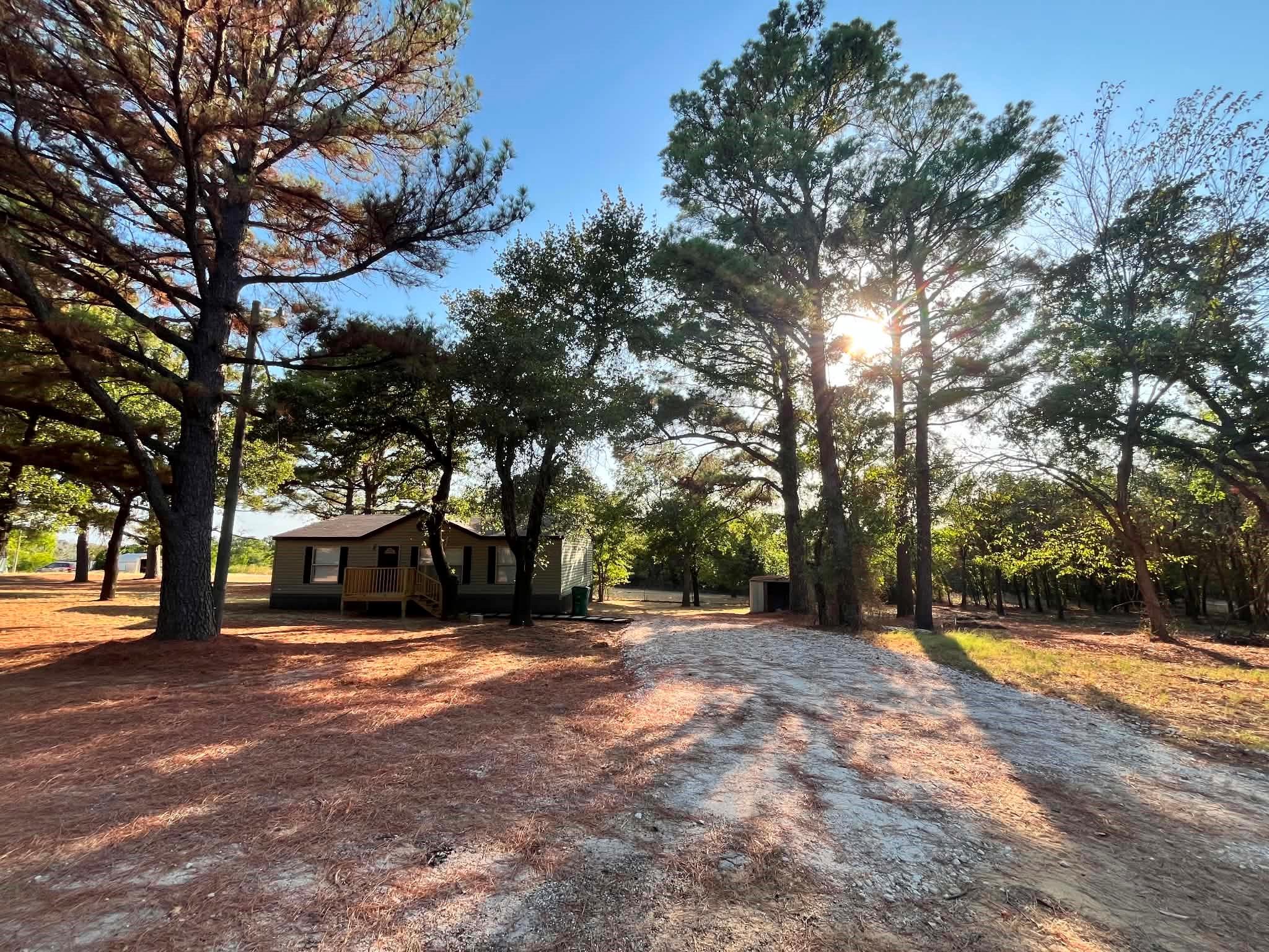 main property photo 20