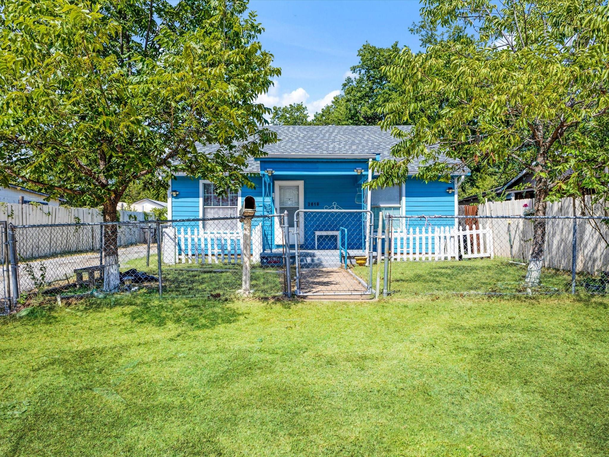 main property photo 1